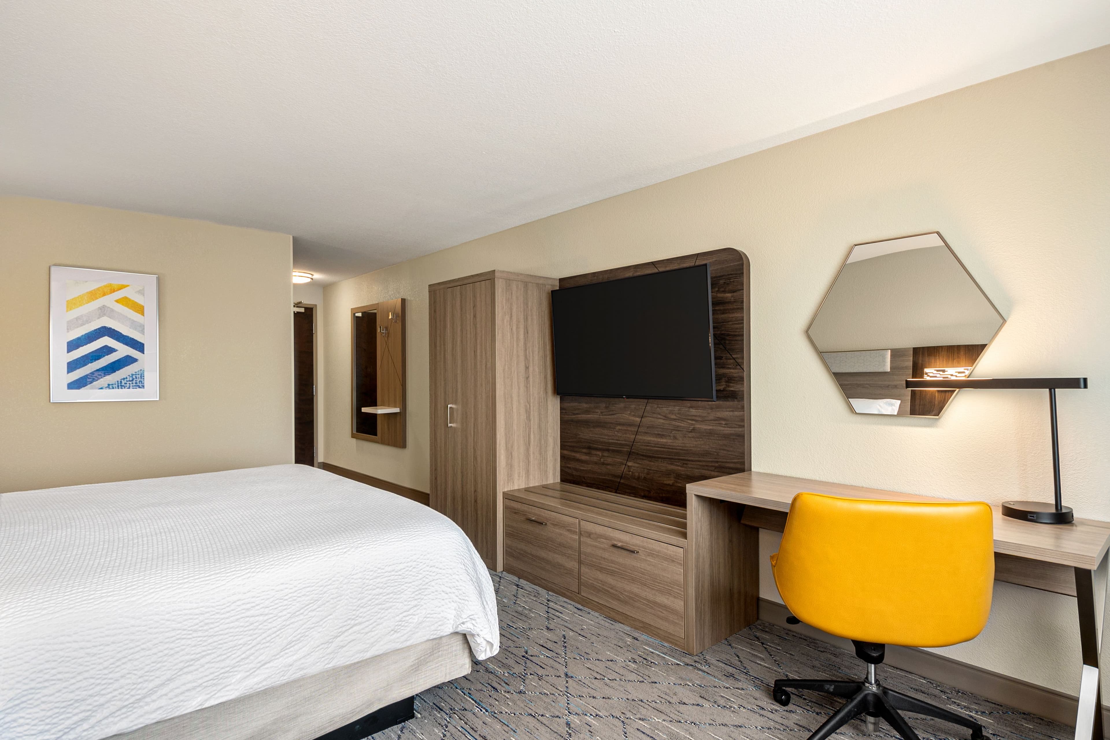 Holiday Inn Express Richmond — 2