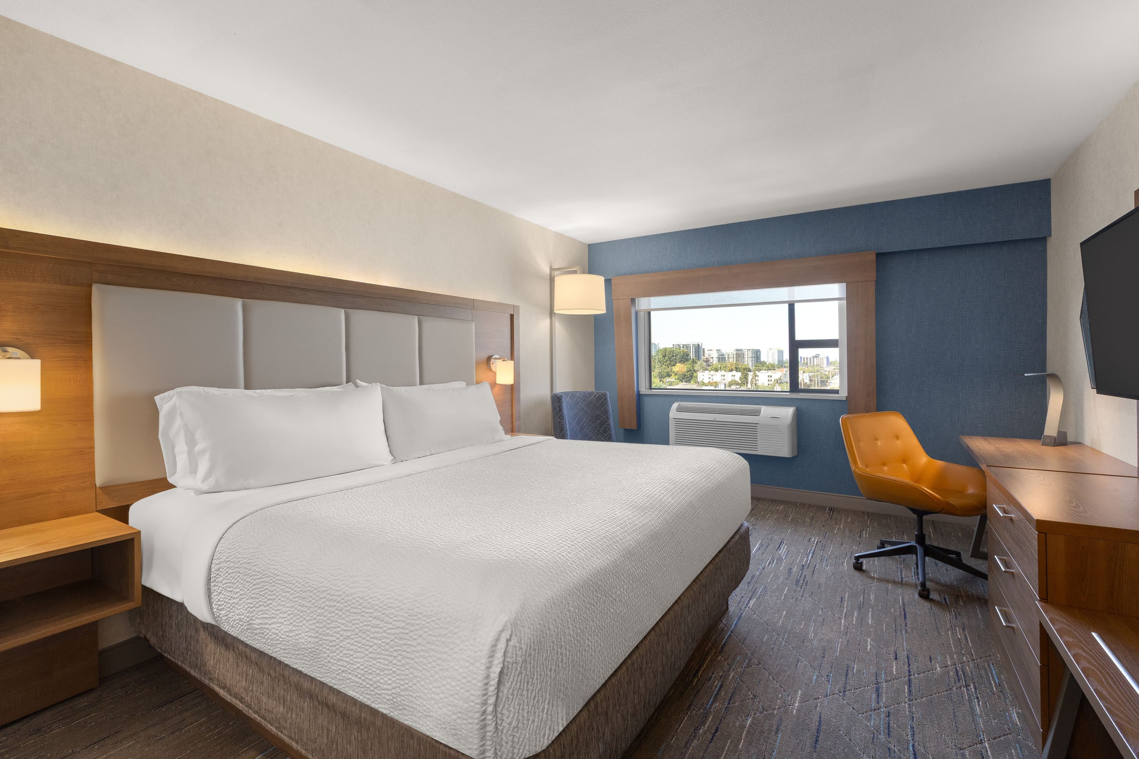 Standard Room - Image 12