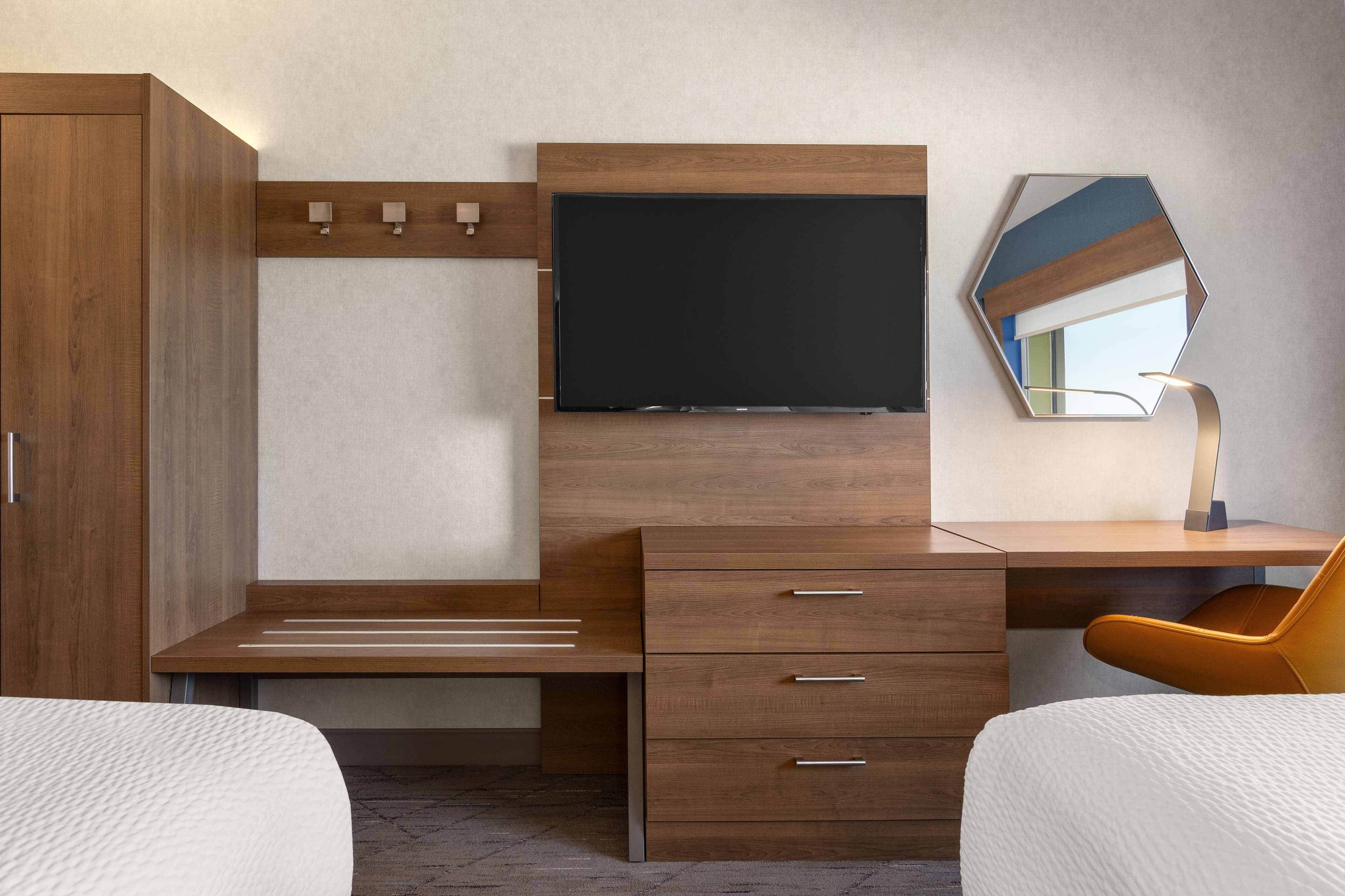 Standard Room - Image 9