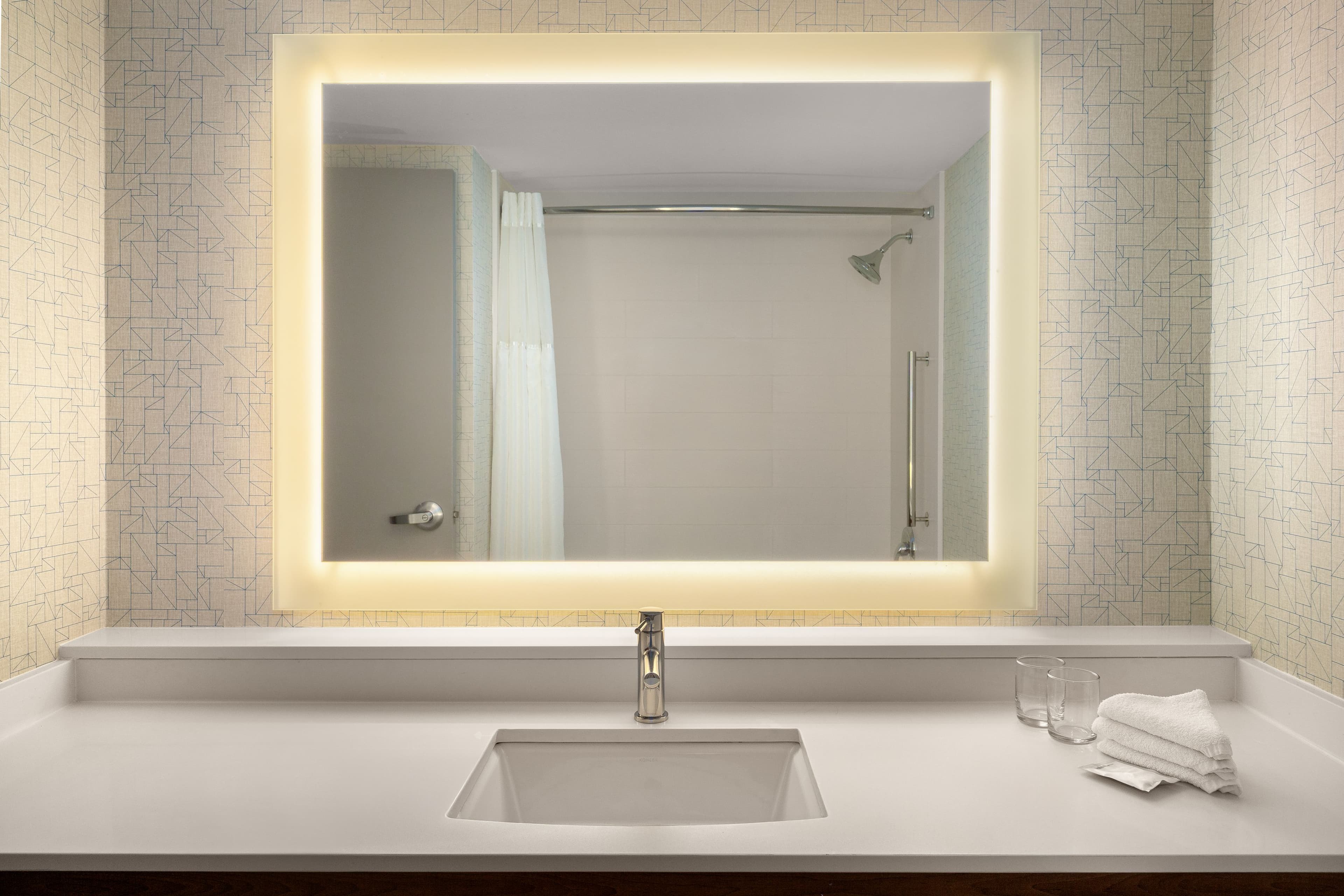 Standard Room - Image 7