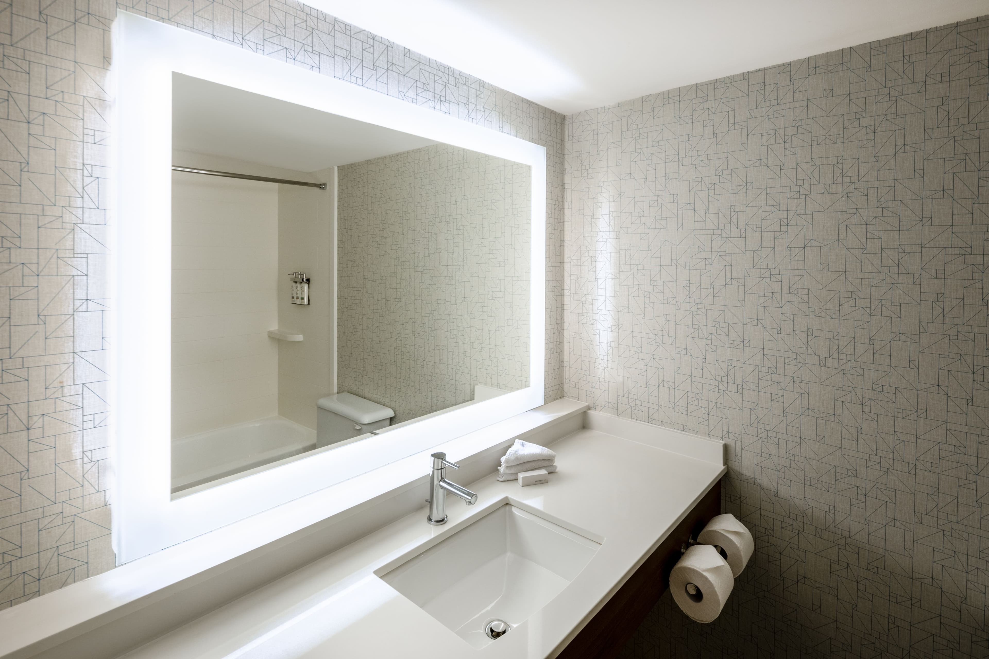 Holiday Inn Express Vancouver Airport - Richmond — 25