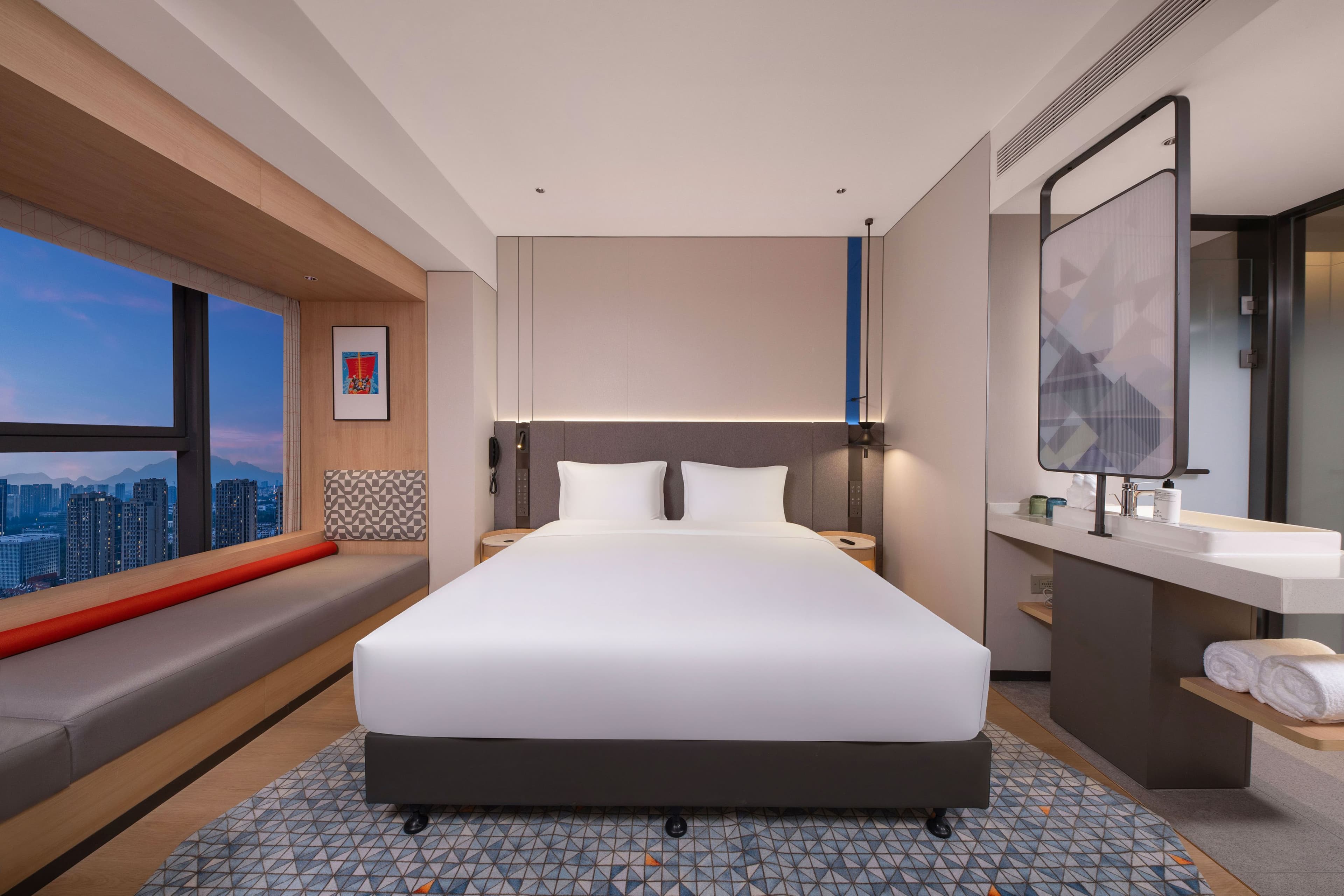Holiday Inn Express Rizhao Oriental Colorful City - Image 4