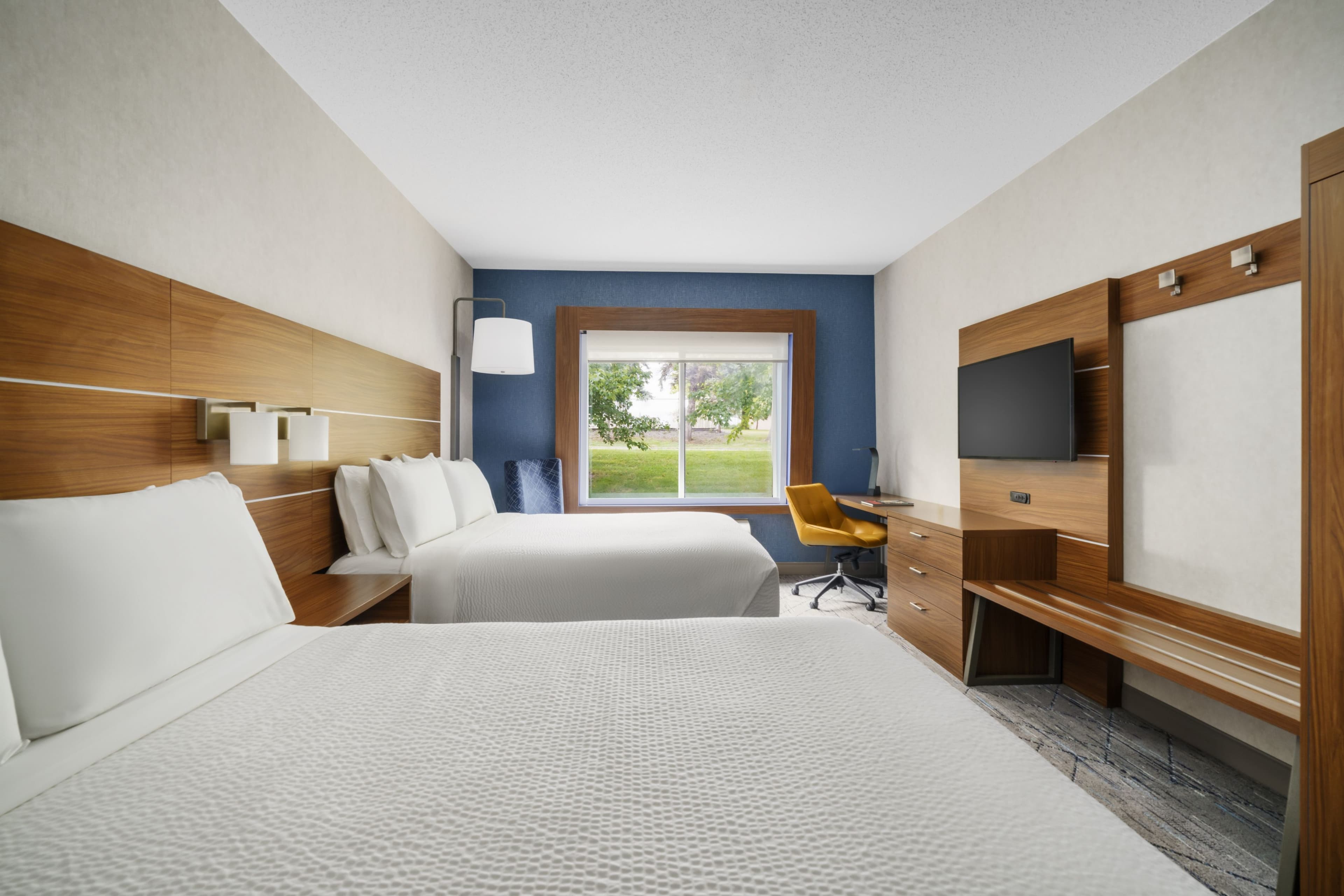 Holiday Inn Express Rochester NE - Irondequoit - Image 4