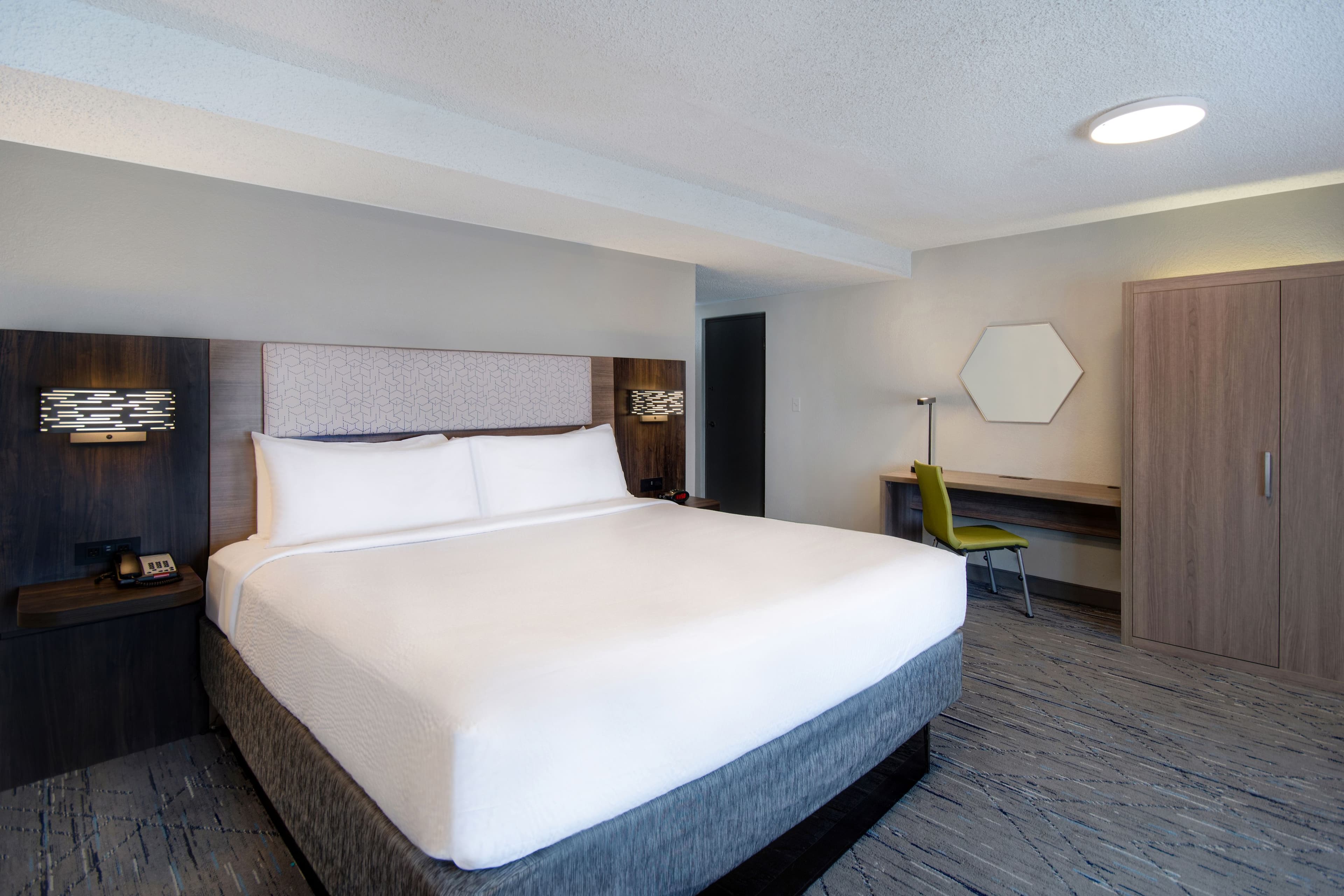 Holiday Inn Express Rochester - University Area — 45