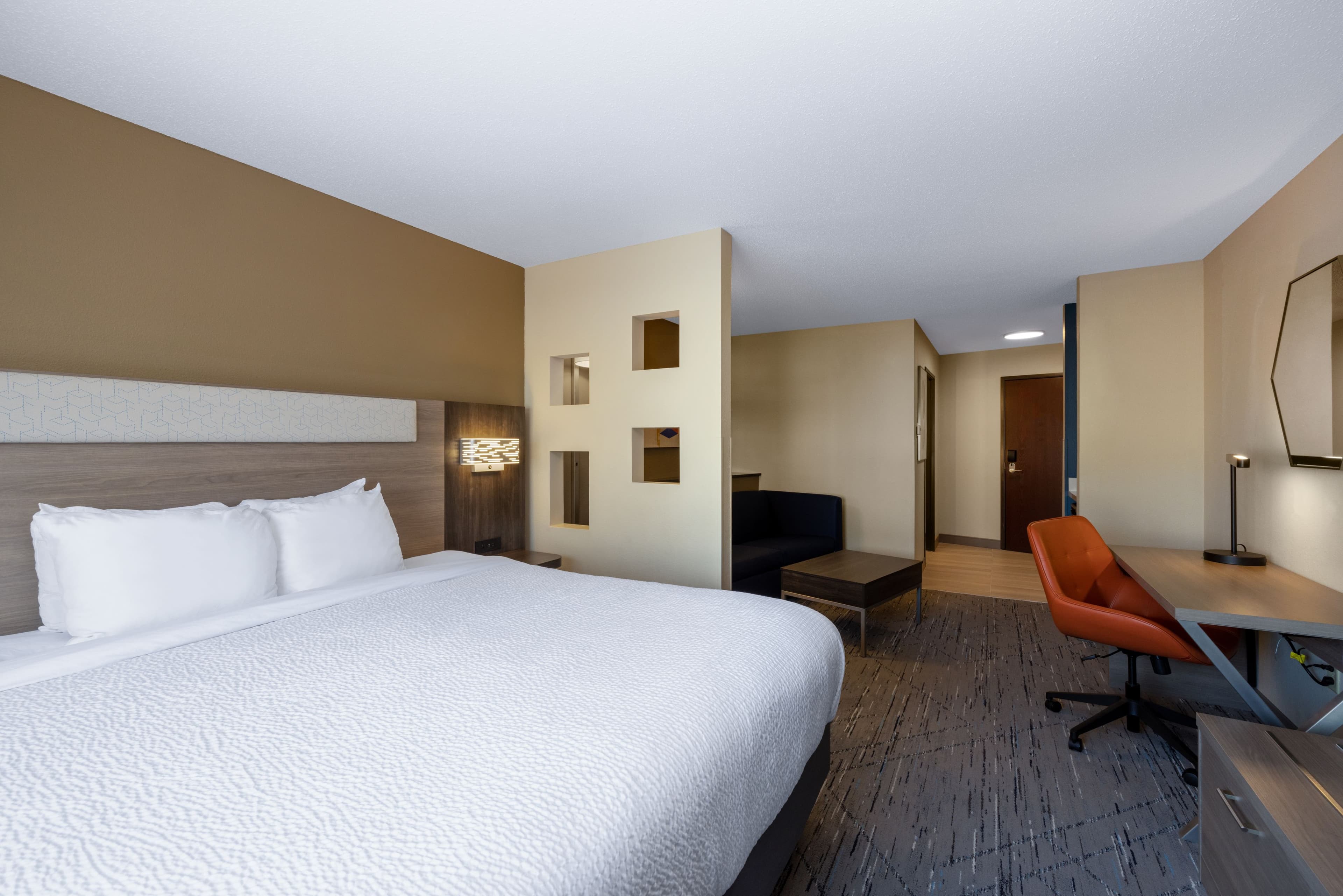 Holiday Inn Express Rochester South - Mayo Area — 23