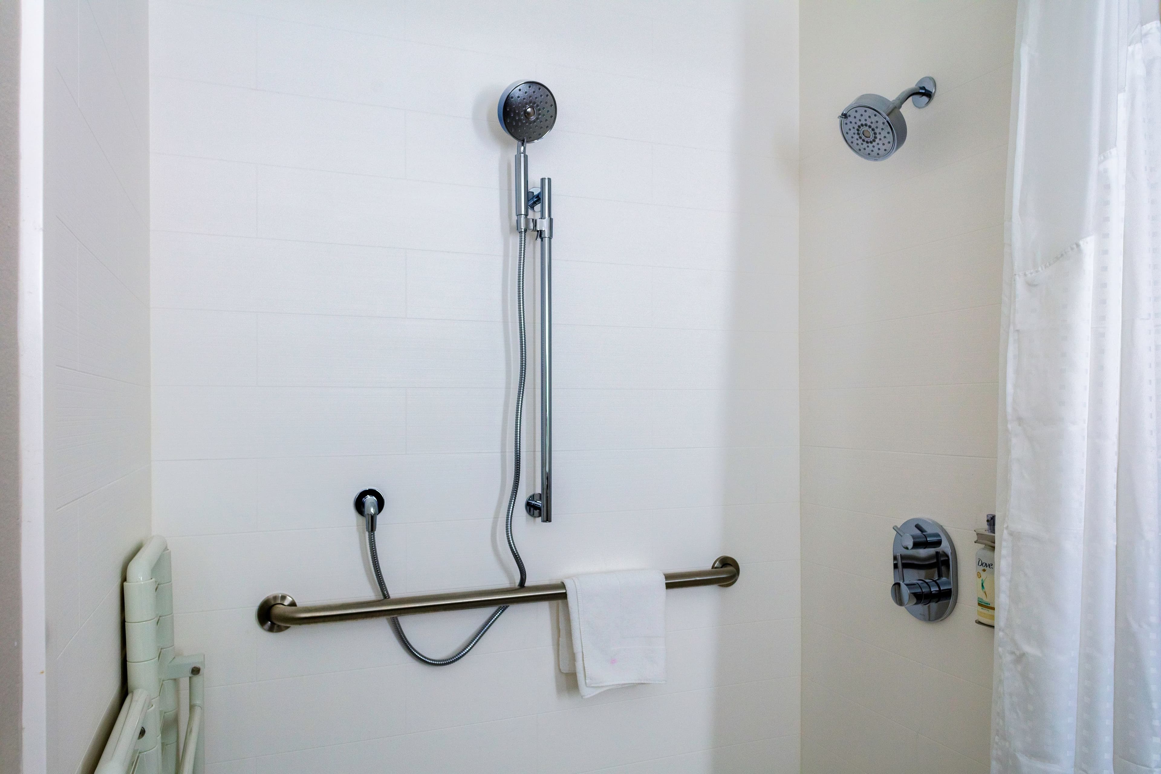 Holiday Inn Express Rocky Mount – Sports Center — 21