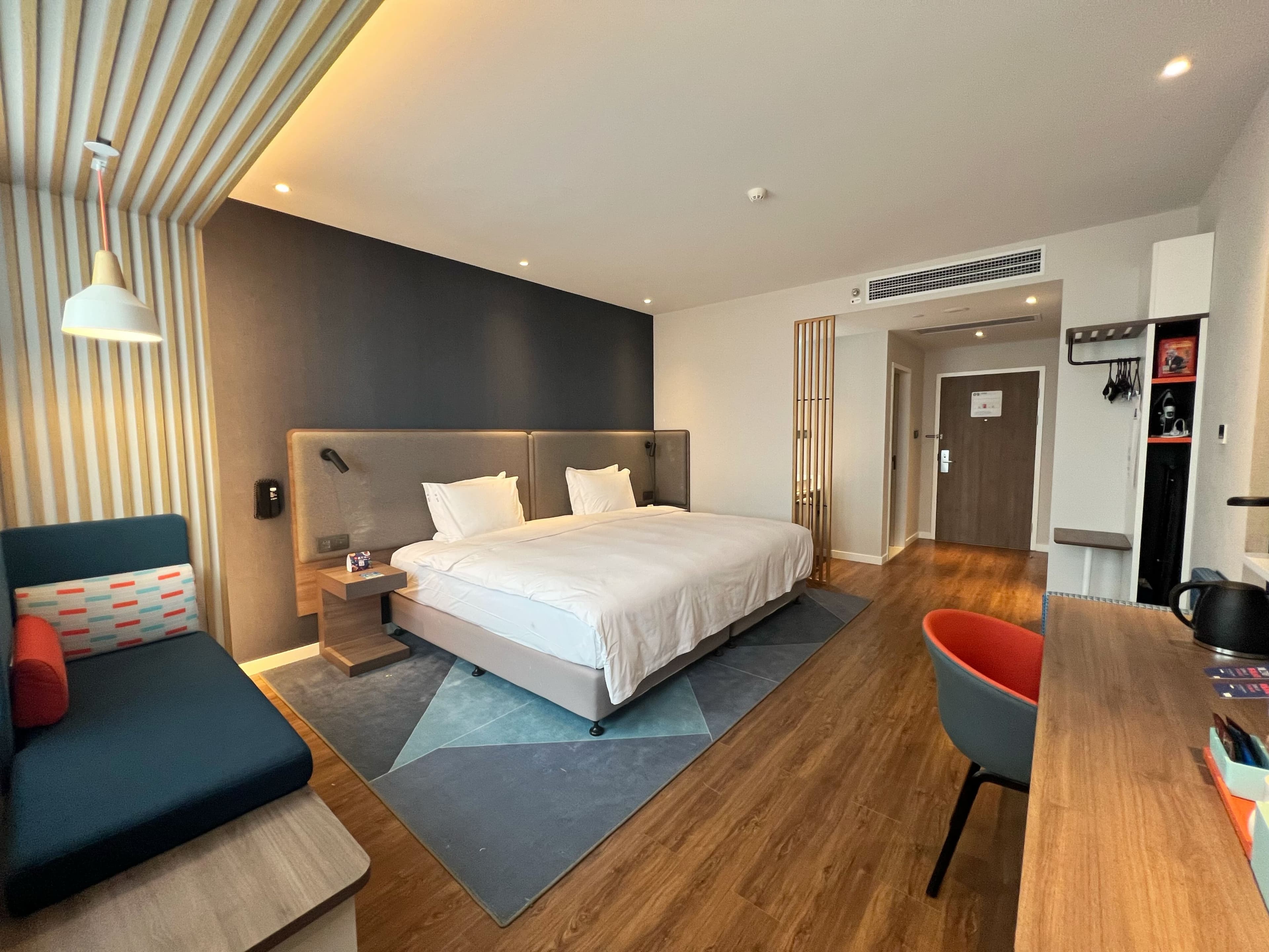 Holiday Inn Express Rongcheng S&T Park — 3