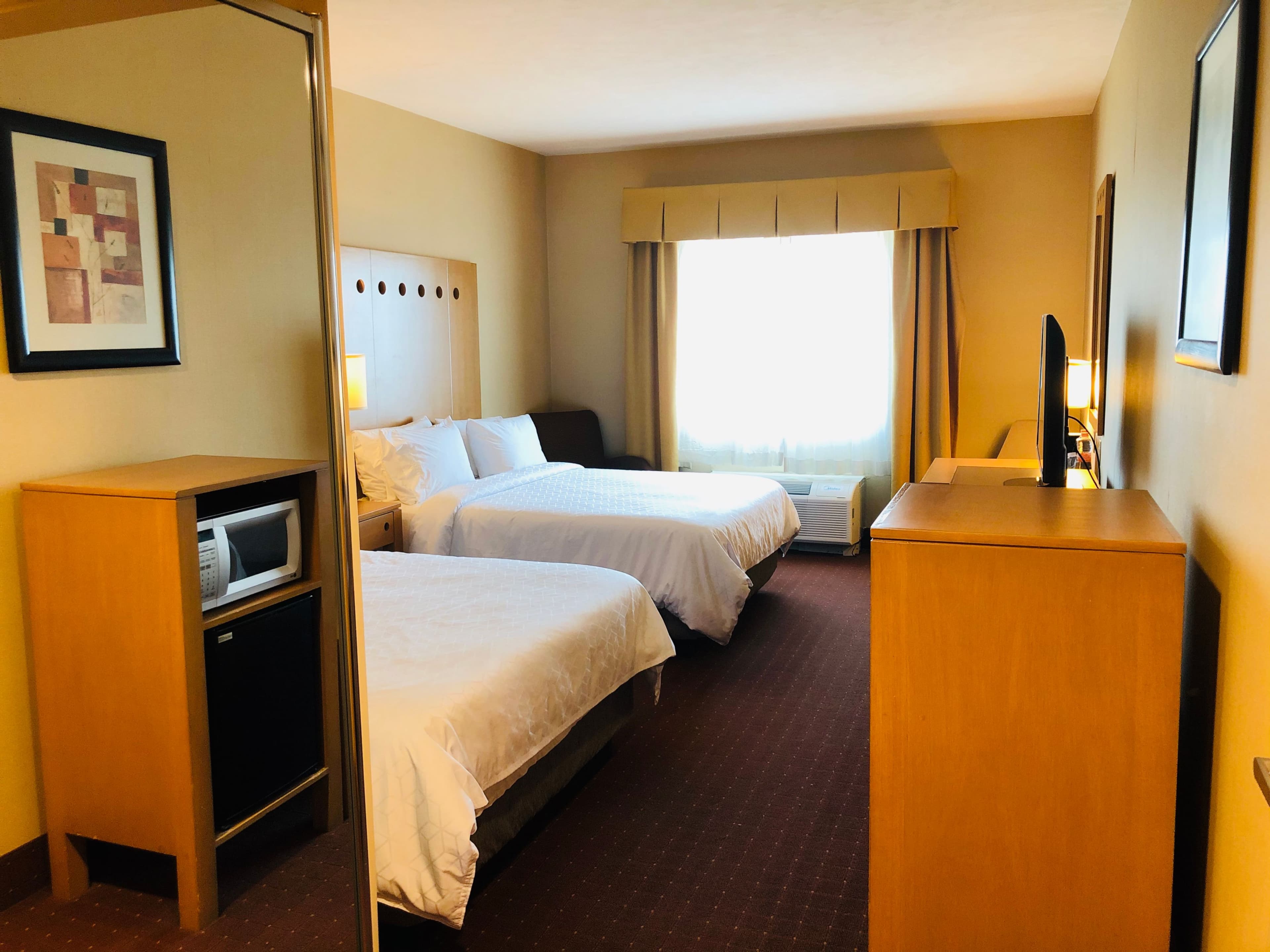 Holiday Inn Express Saltillo Zona Aeropuerto — 14