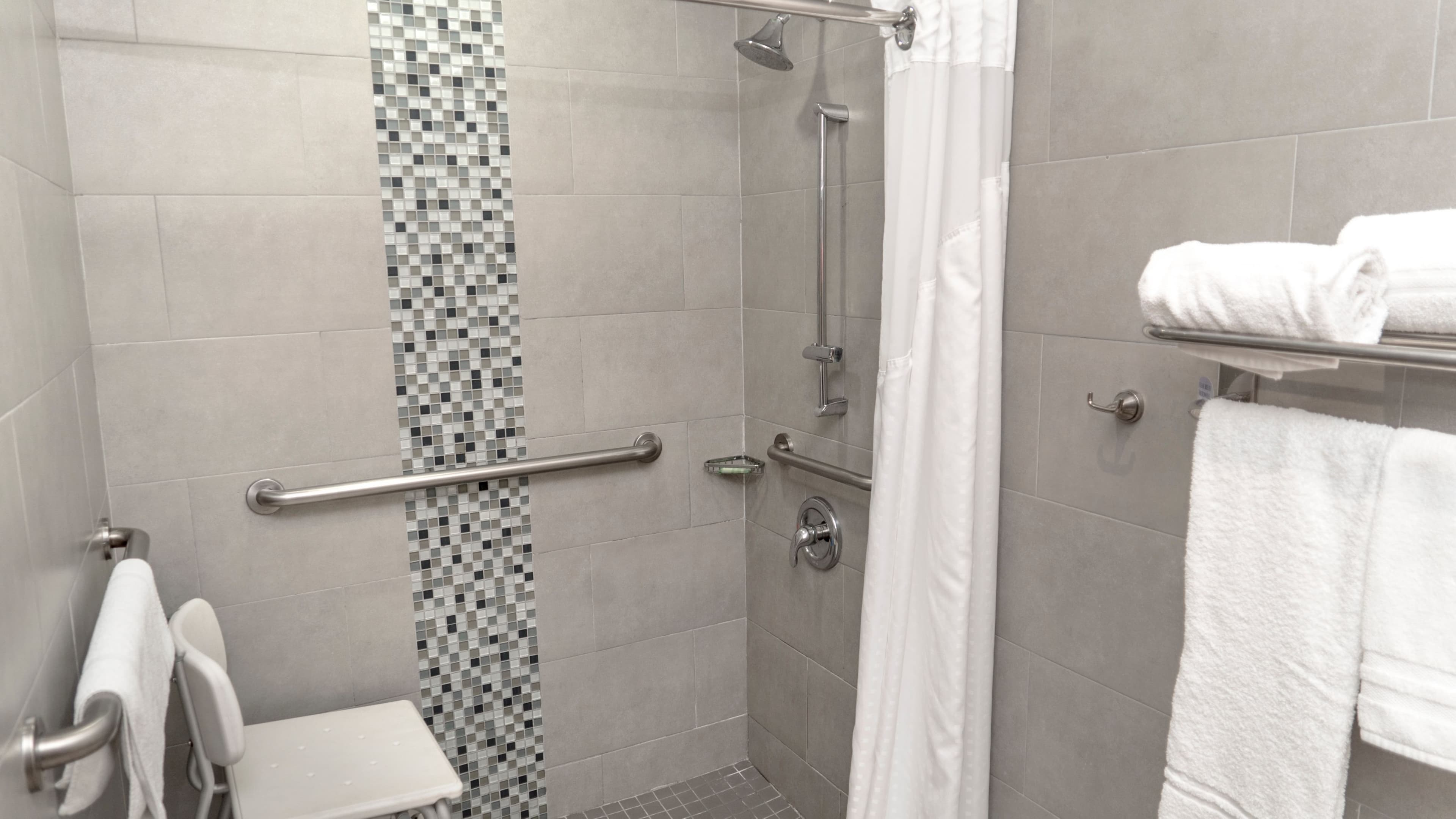 Holiday Inn Express San Juan Condado — 91