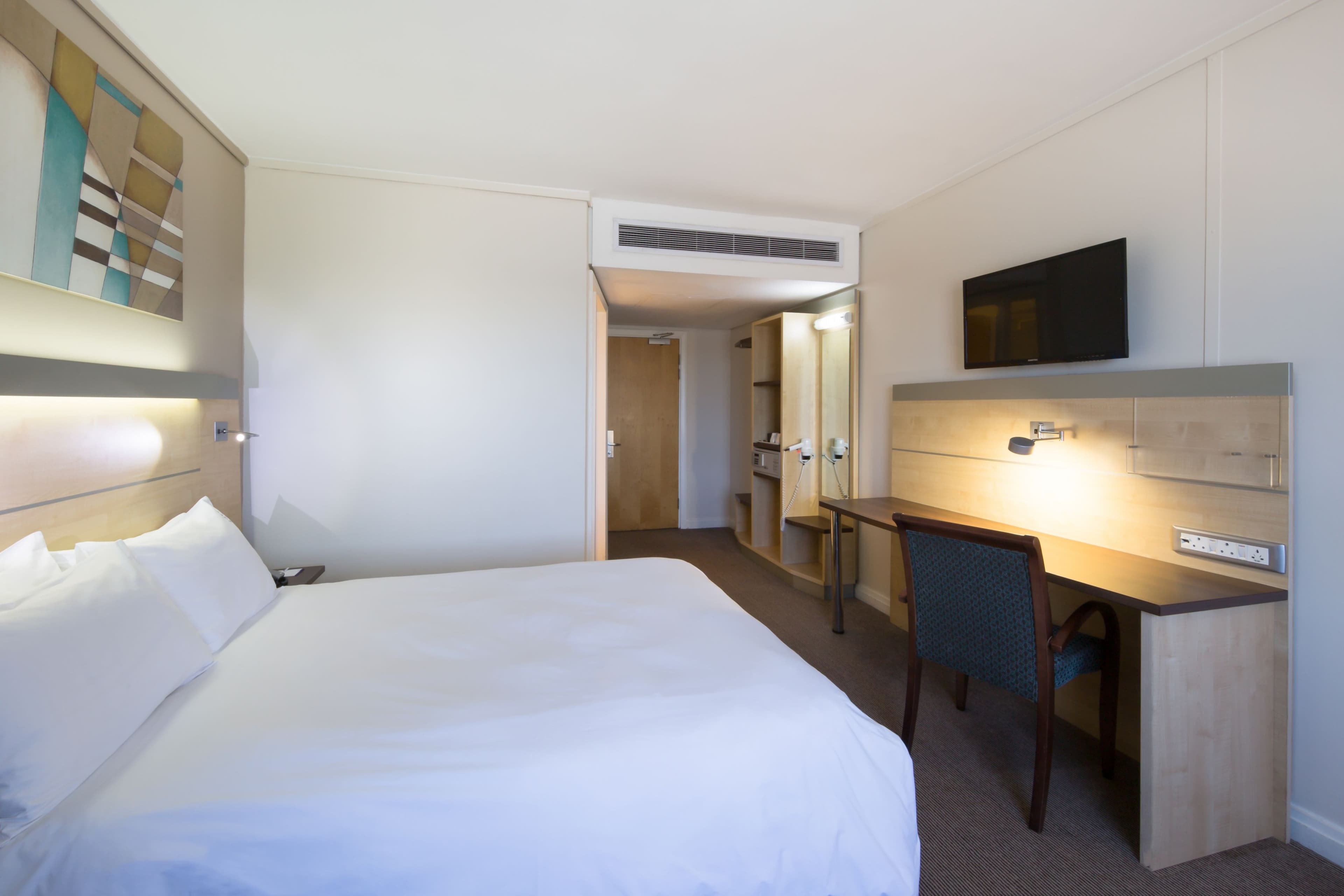 Holiday Inn Express Sandton - Woodmead - Image 4