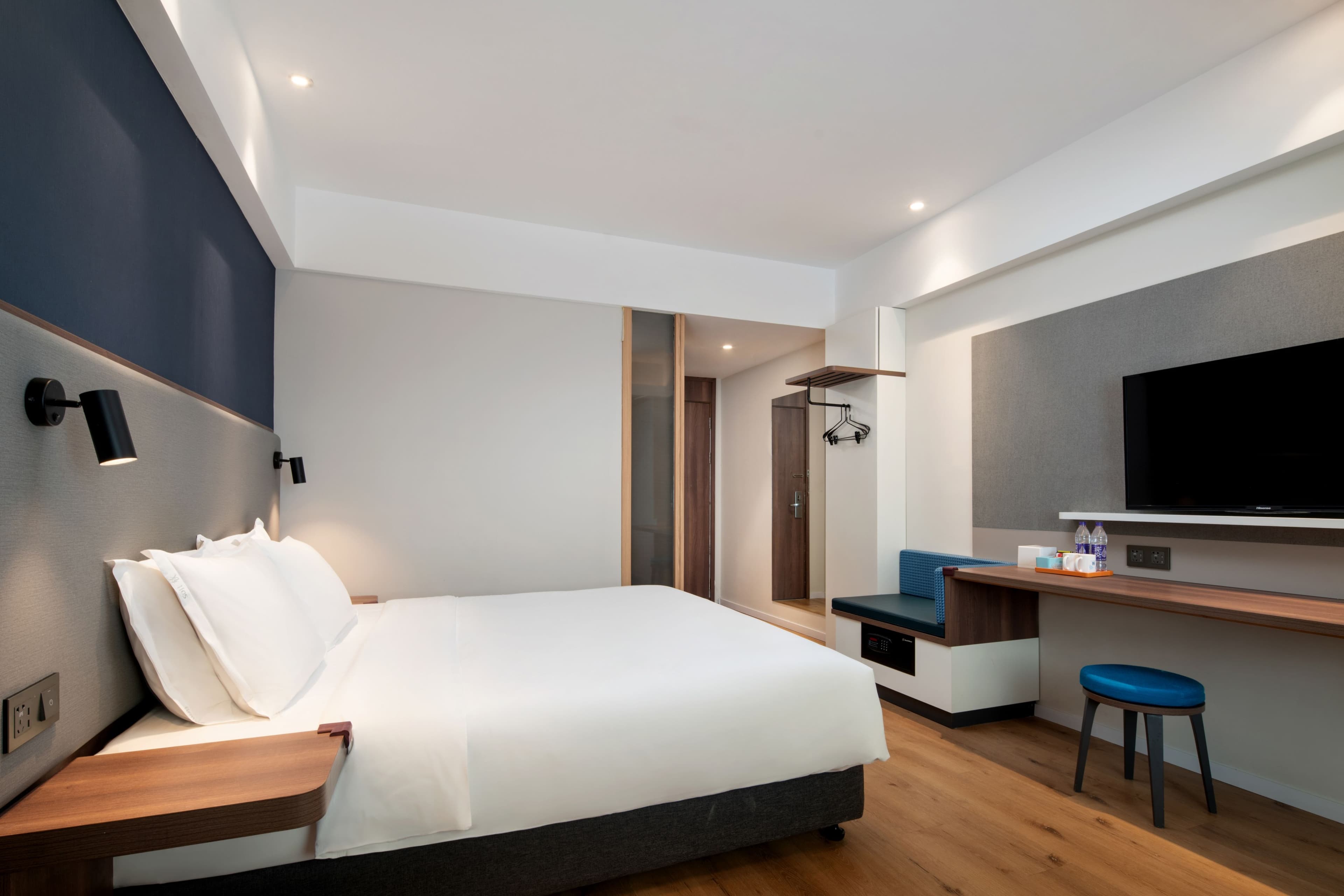 Holiday Inn Express Sanya Bay — 12