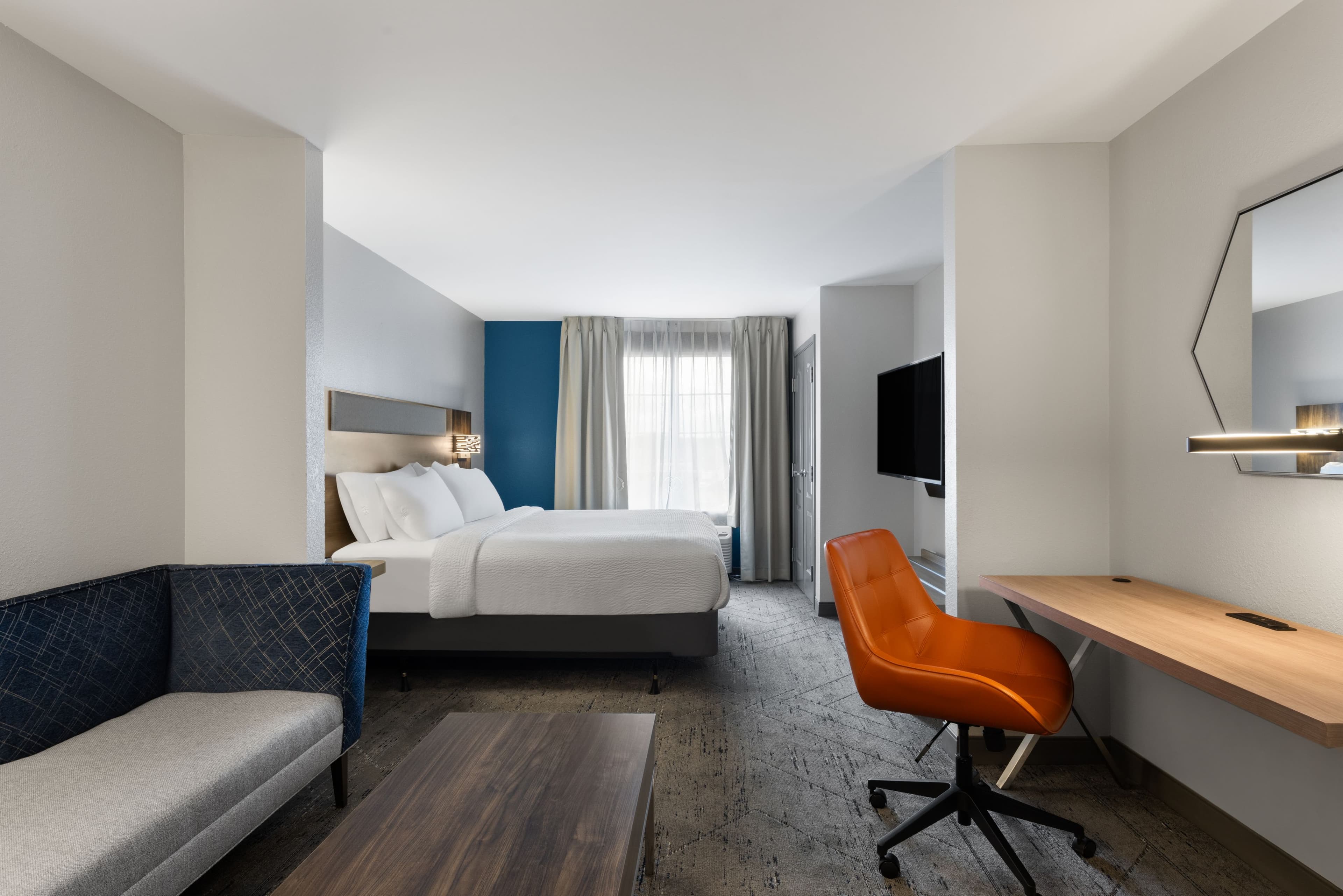 Holiday Inn Express Savannah Airport — 6