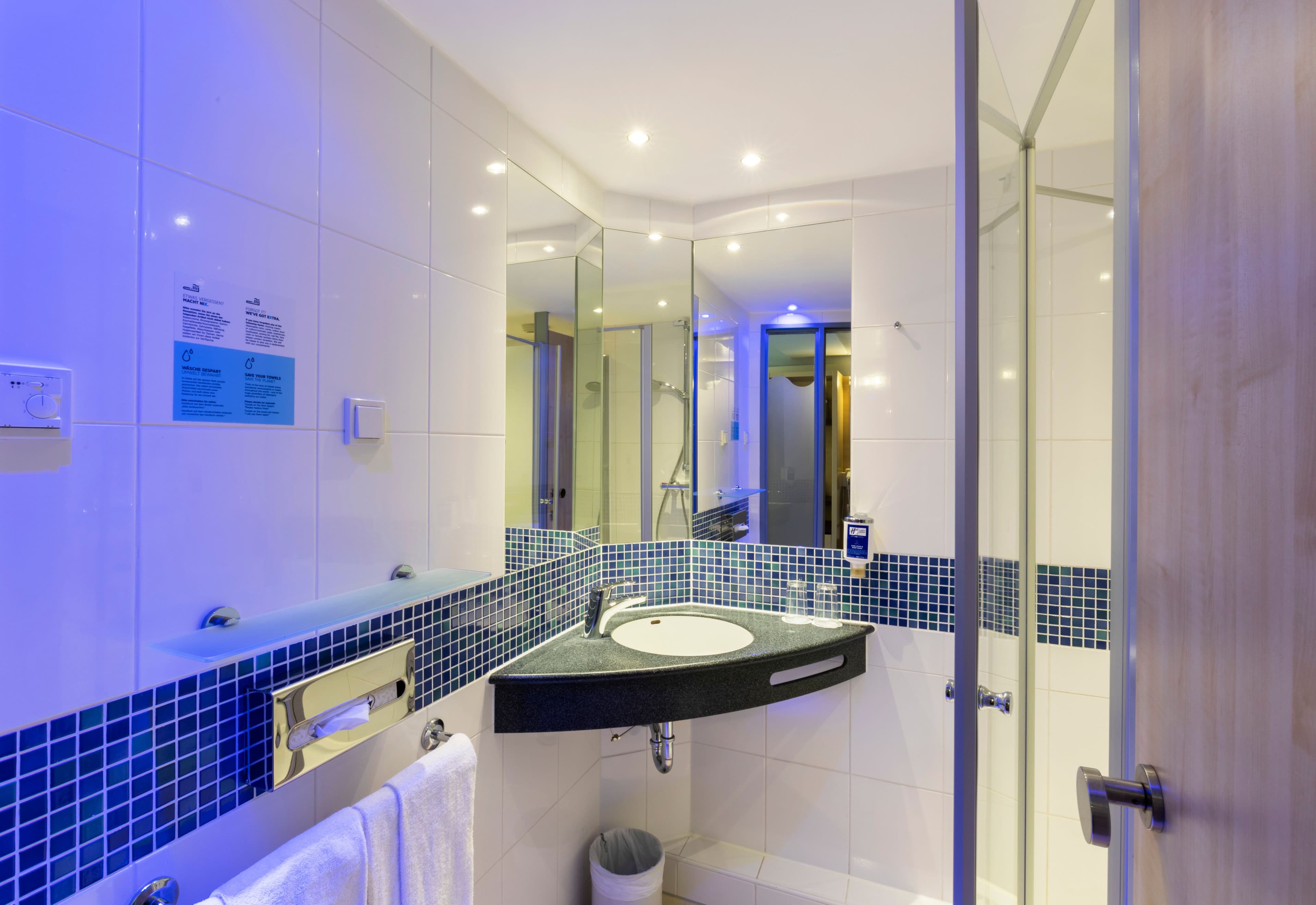 Holiday Inn Express Nürnberg-Schwabach — 6