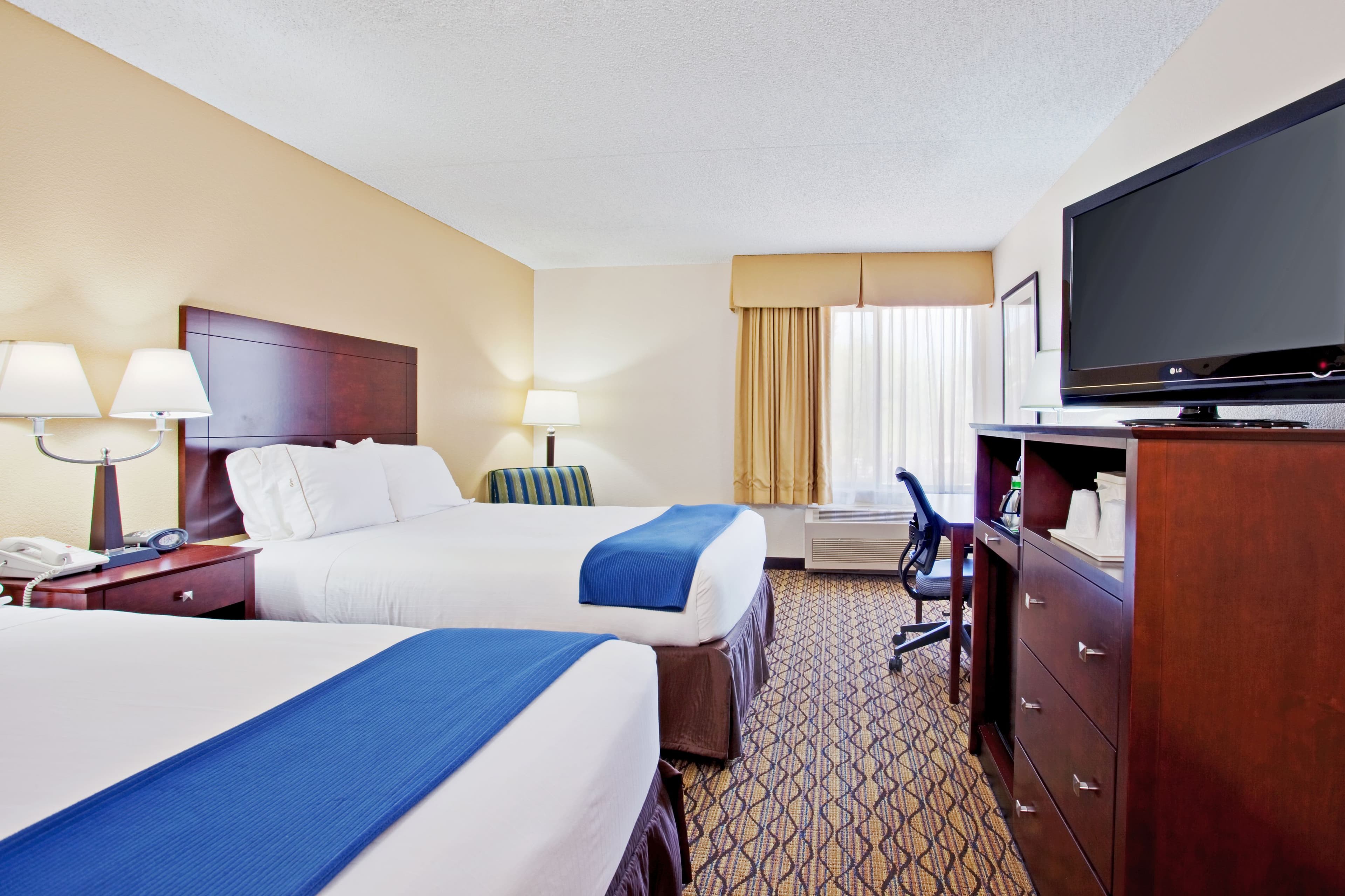 Holiday Inn Express Scottsdale North — 11