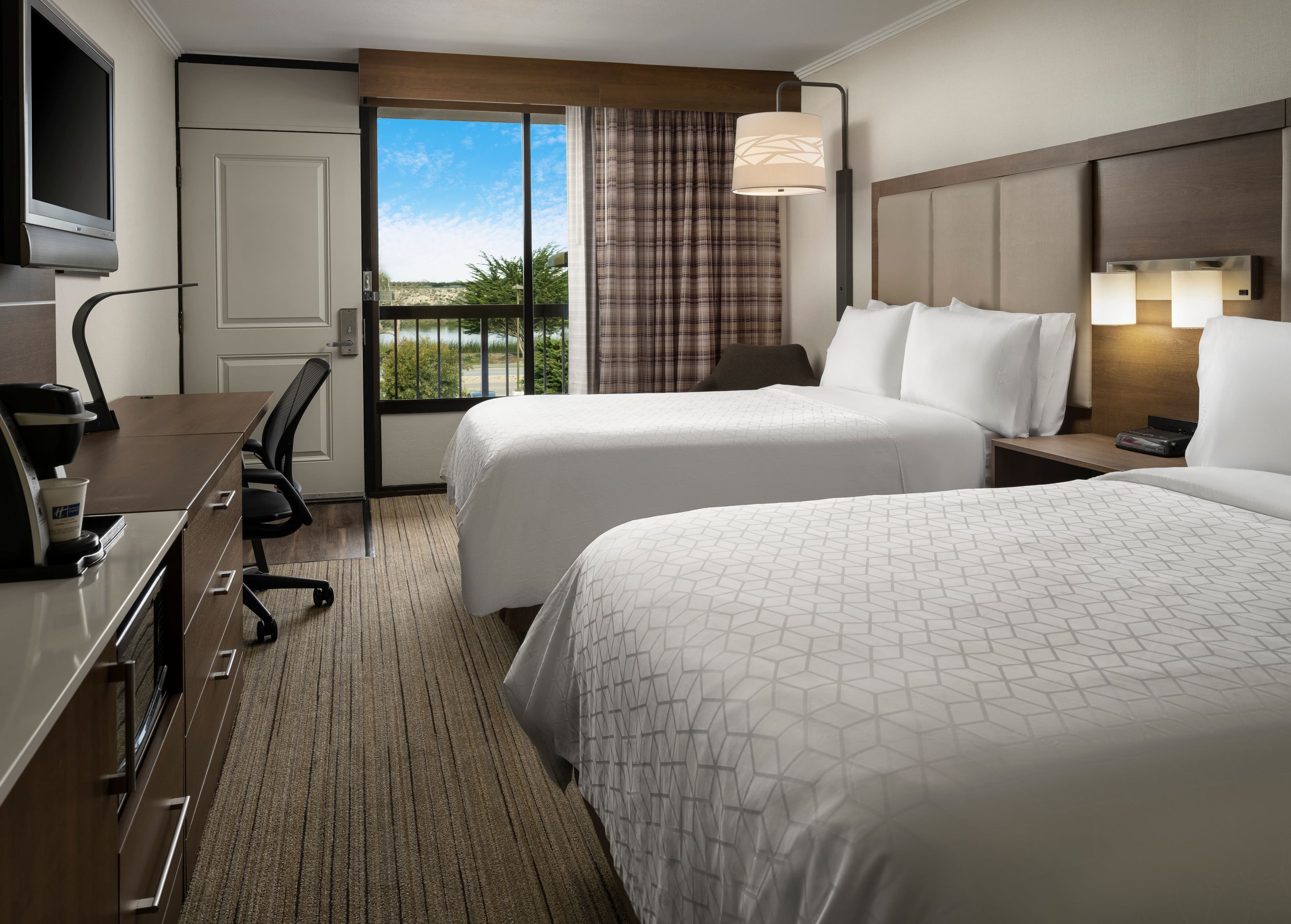 Holiday Inn Express At Monterey Bay — 51