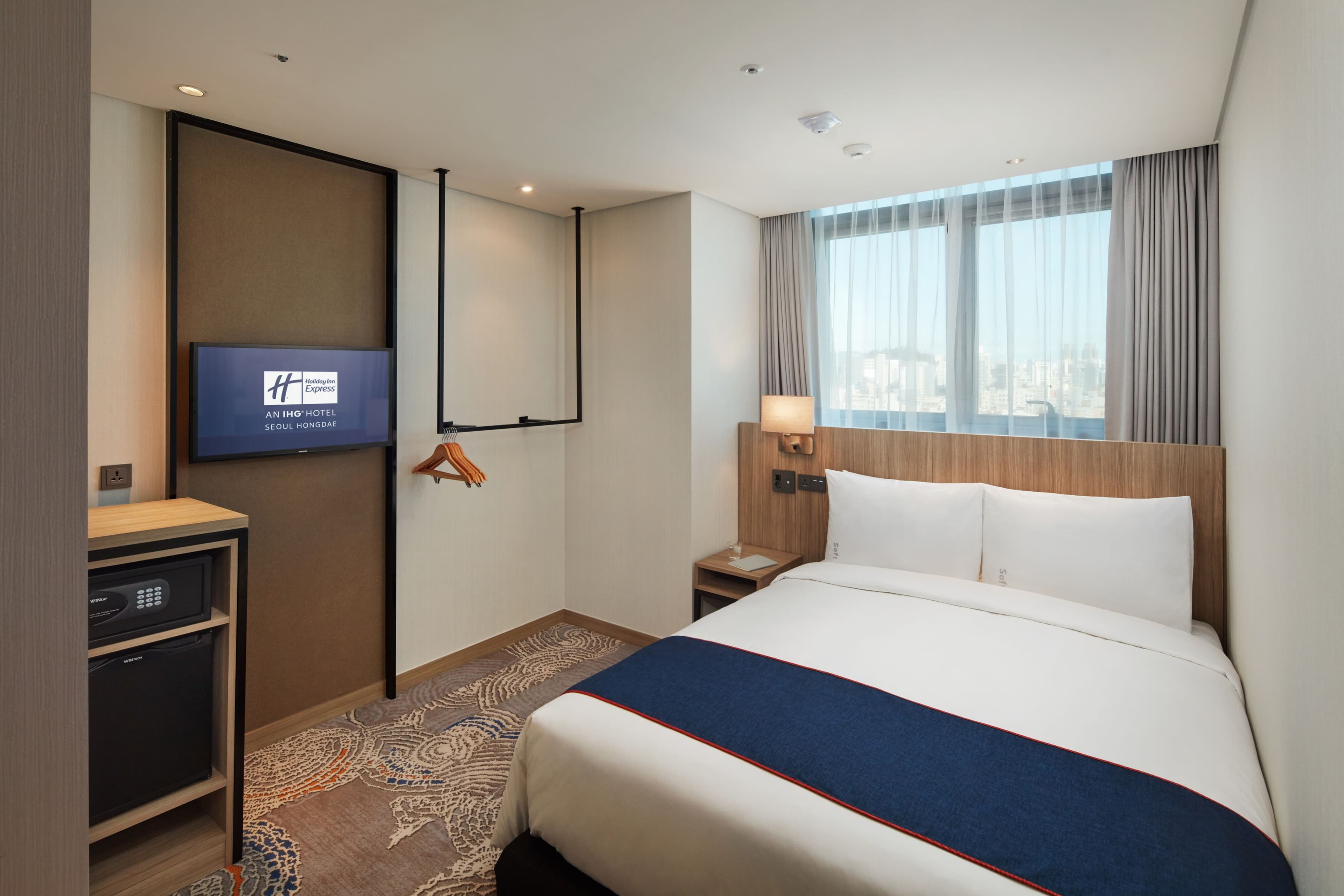 Holiday Inn Express Seoul Hongdae — 12