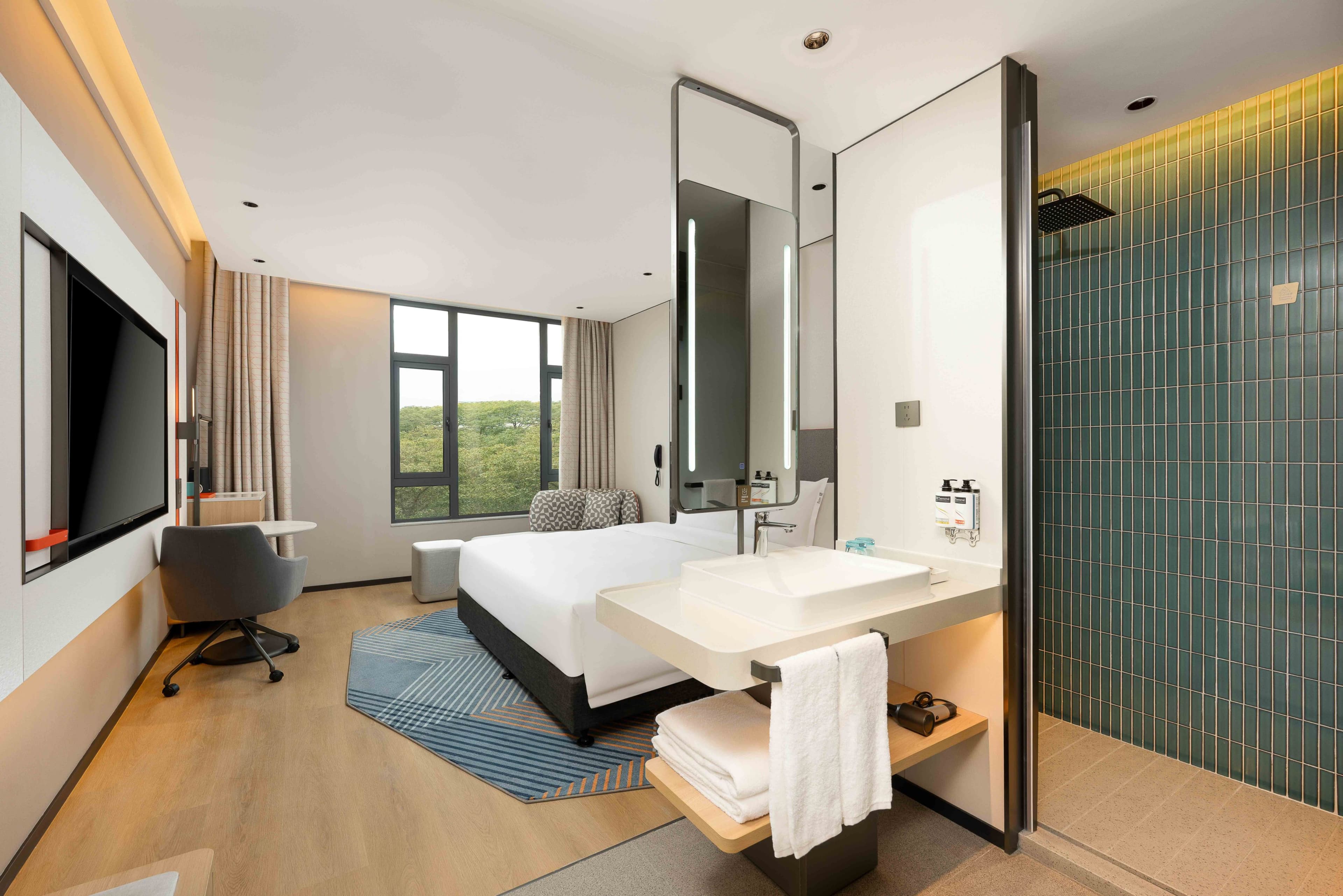 Holiday Inn Express Shanghai PVG Zhuqiao — 8