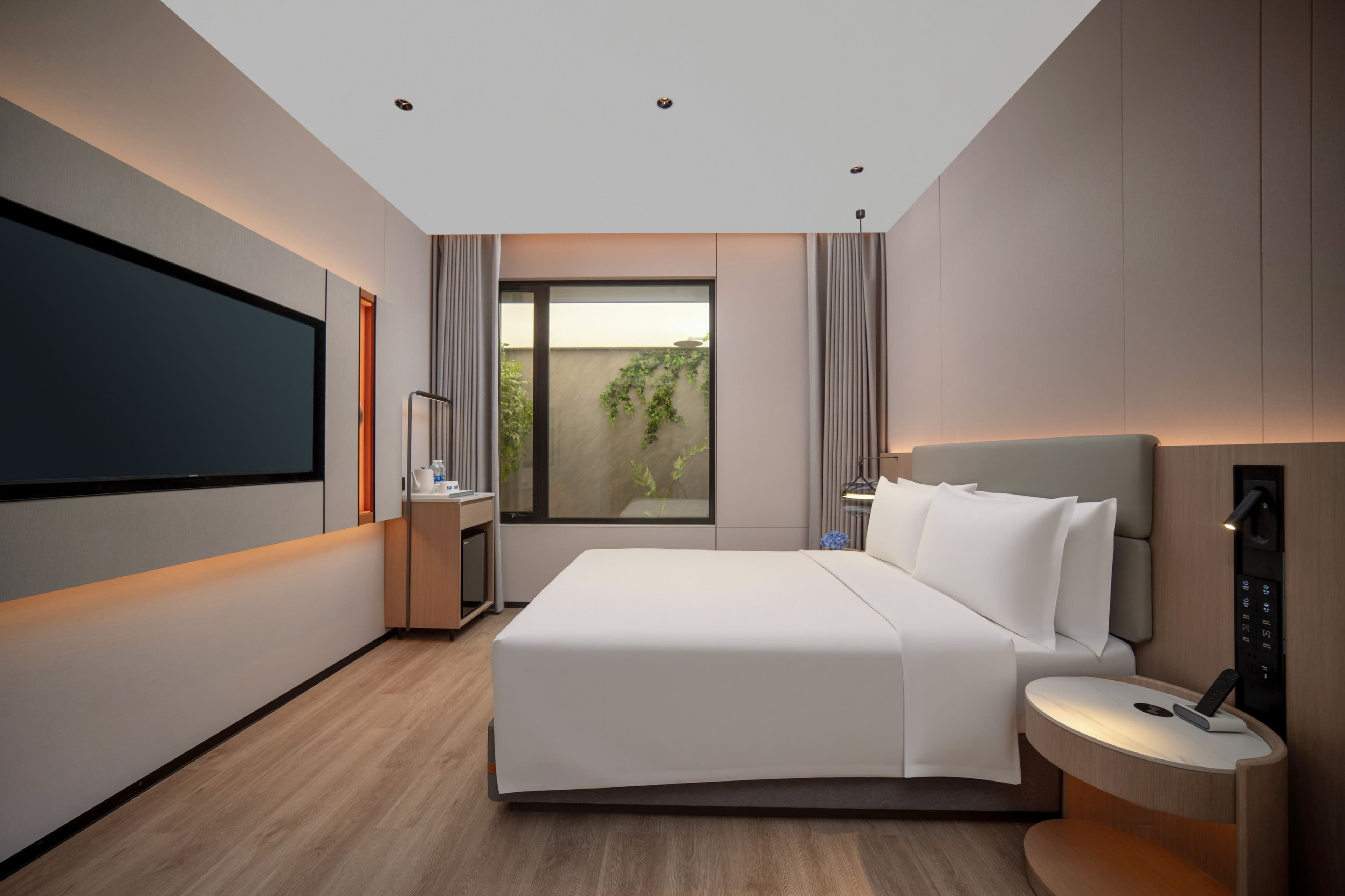 Holiday Inn Express Shanghai on The Bund — 12