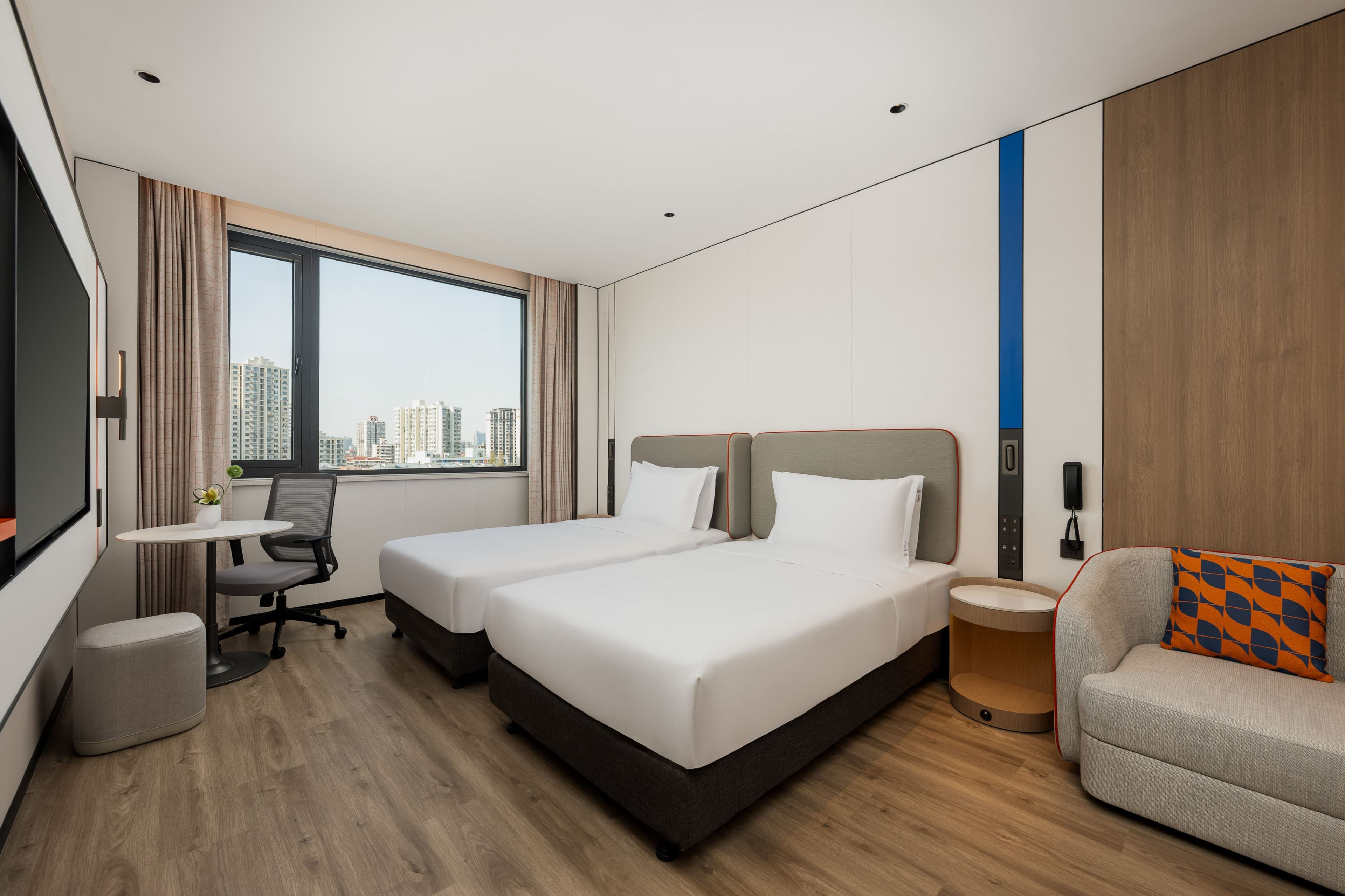 Holiday Inn Express Shanghai Changyang Road — 21