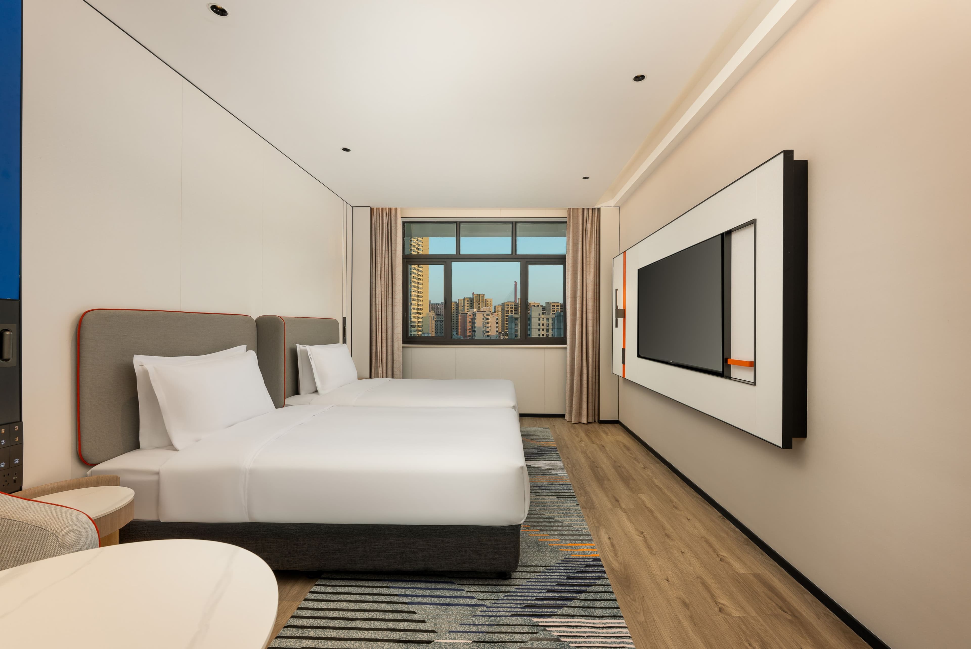 Holiday Inn Express Shanghai Changyang Road — 19