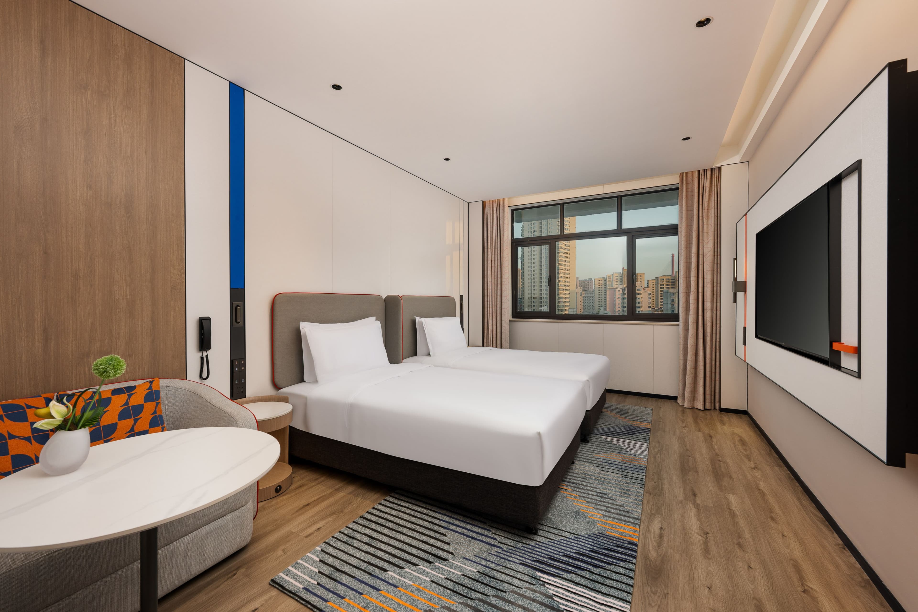 Holiday Inn Express Shanghai Changyang Road — 18