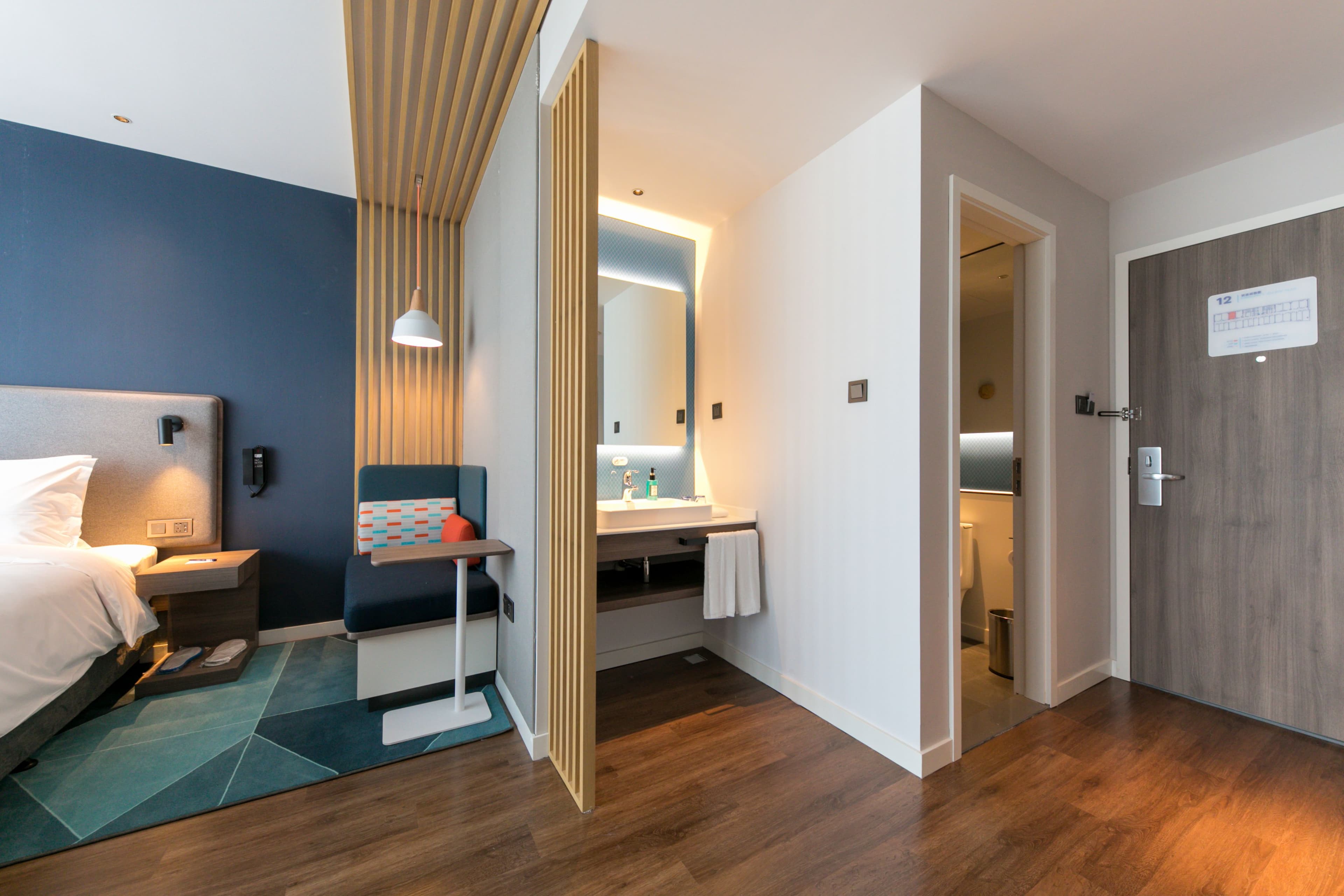 Holiday Inn Express Shanghai TangZhen — 9