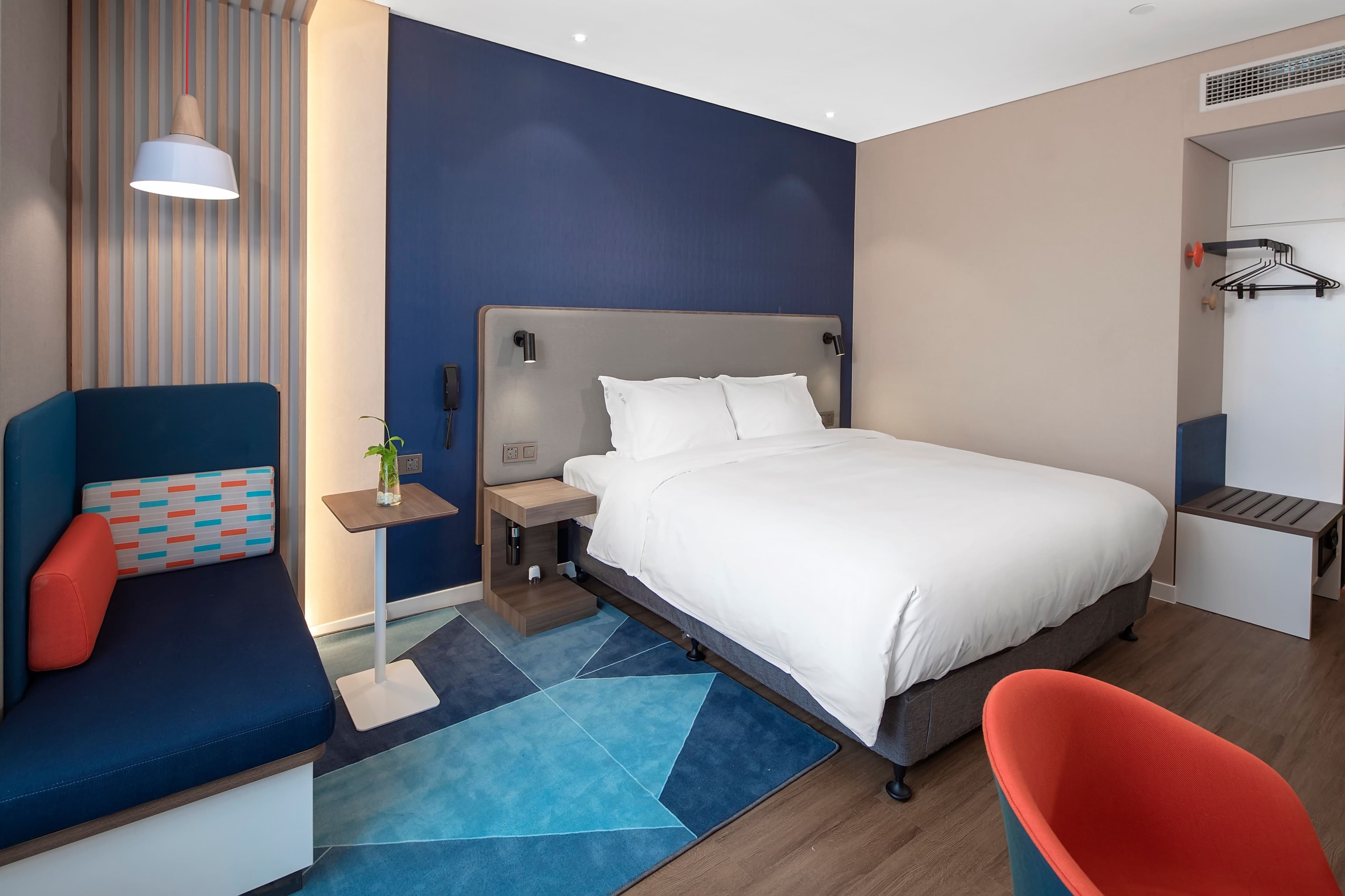 Standard Room - Image 13
