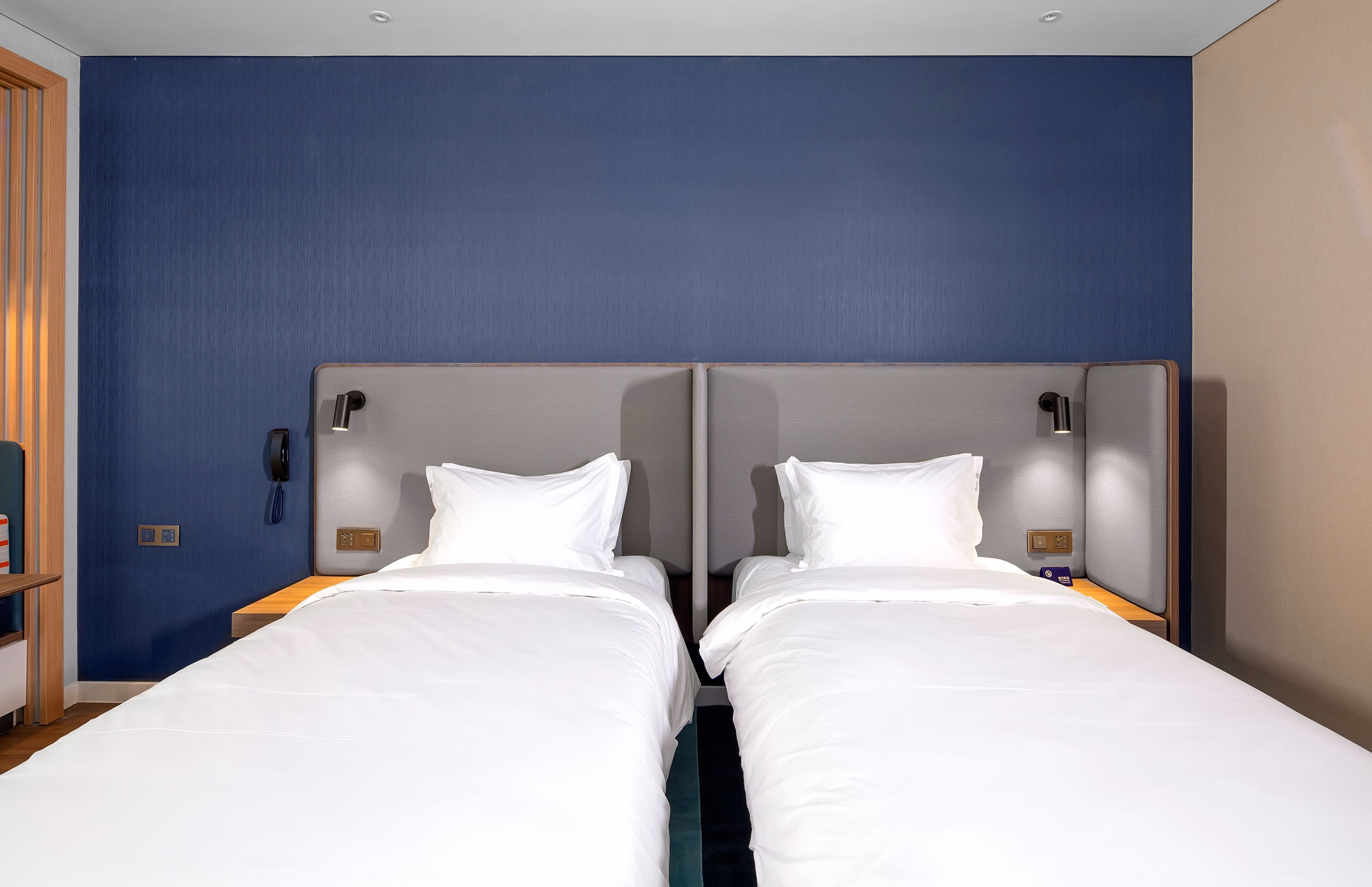 Standard Room - Image 7