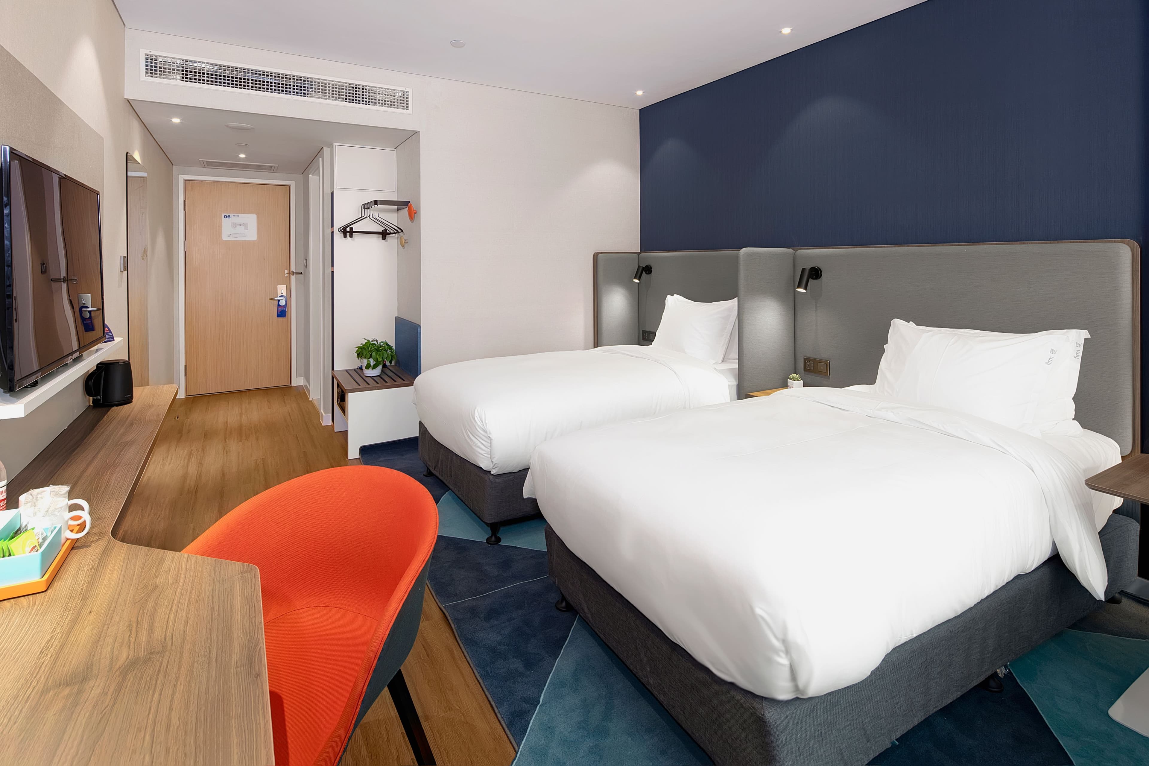 Standard Room - Image 19