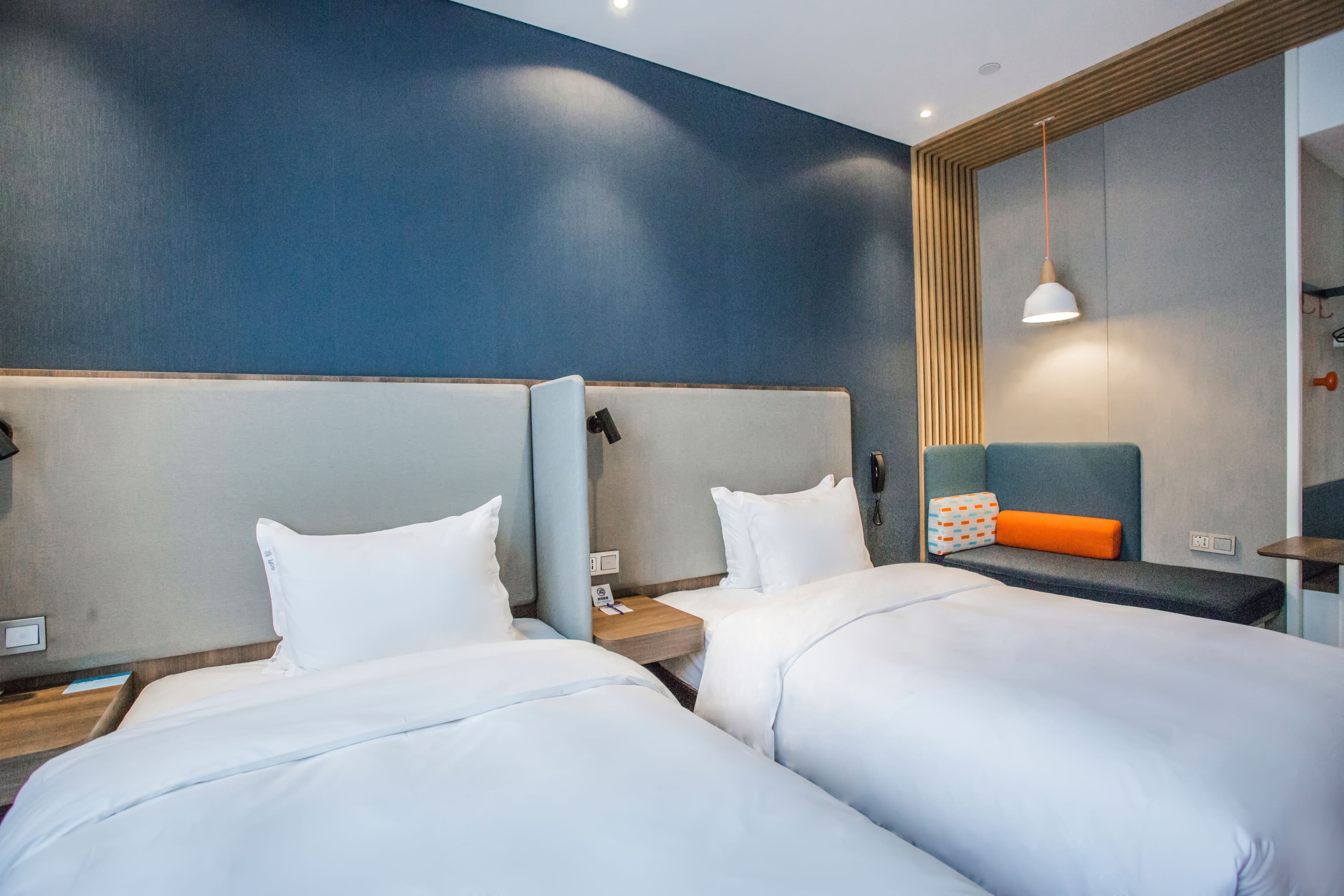 Holiday Inn Express Shanghai Pudong Chuansha — 12