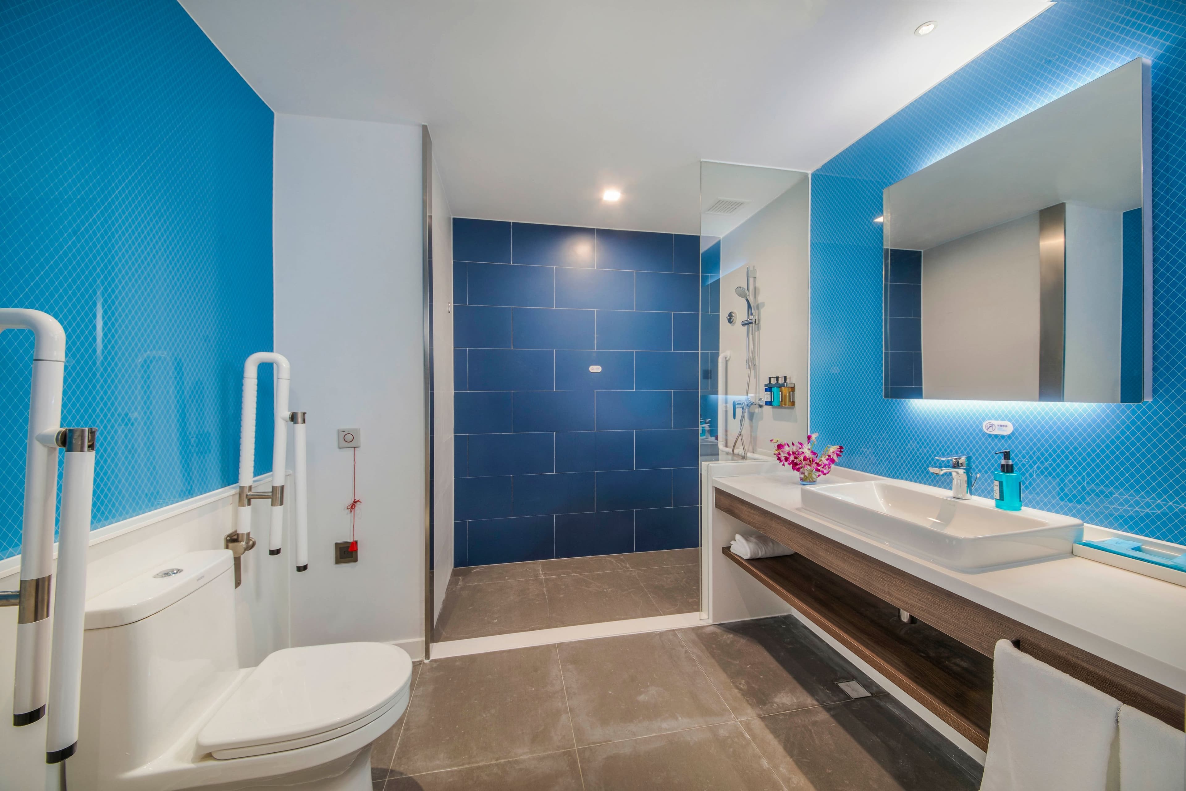 Holiday Inn Express Shanghai Xuhui Binjiang — 14