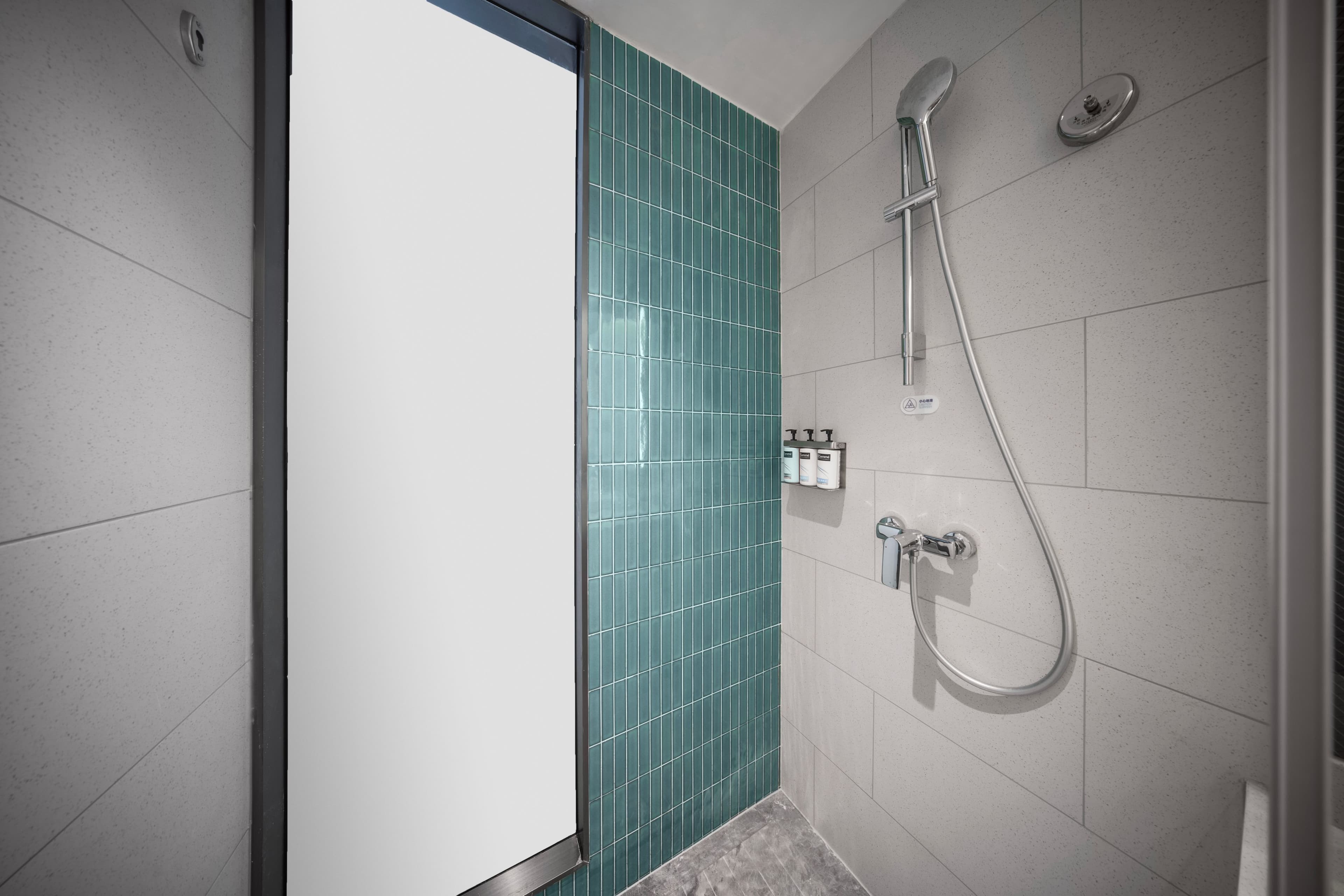 Holiday Inn Express Shanghai Hongqiao Linkong - Image 5