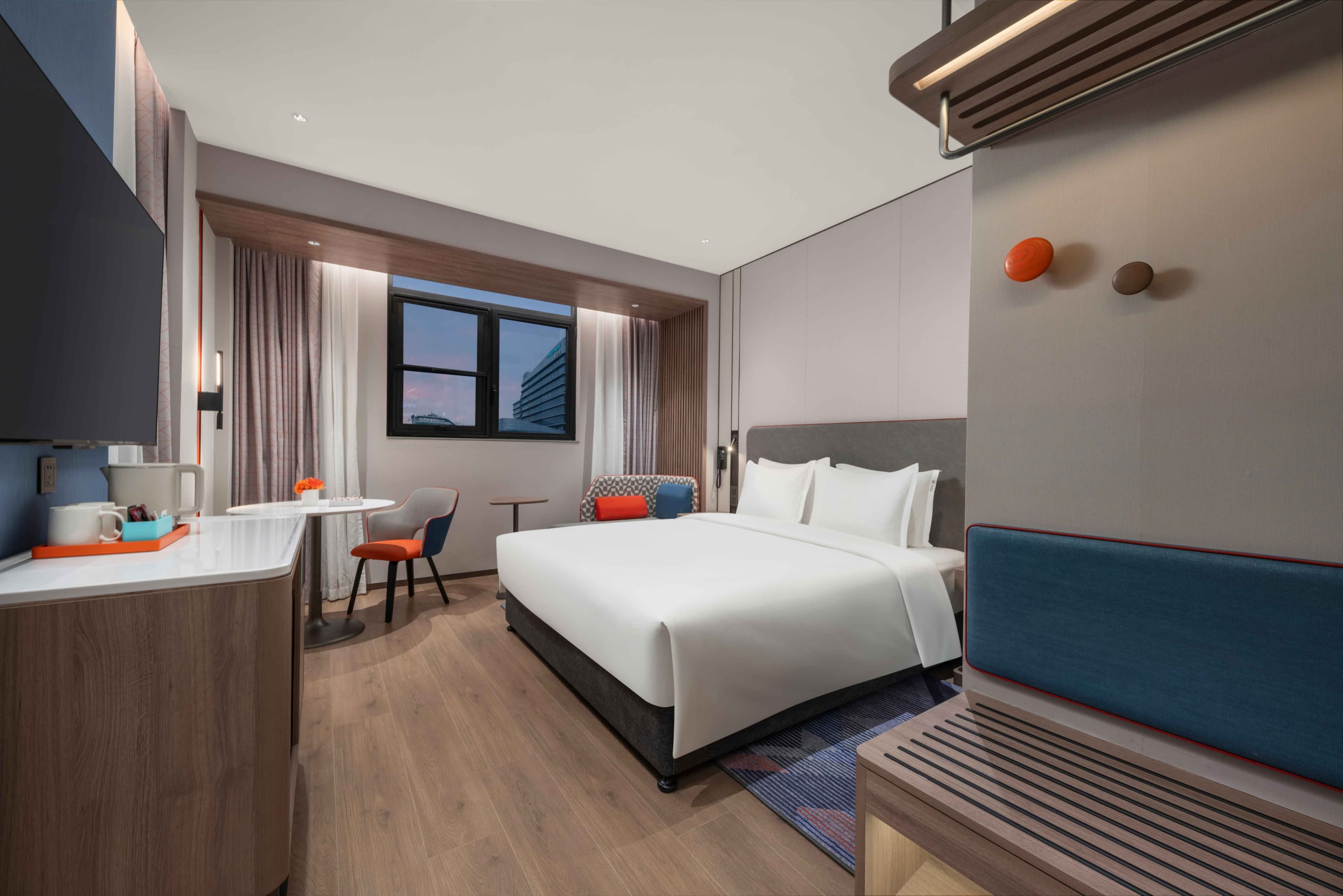 Holiday Inn Express Shanghai Hongqiao NECC - Image 5