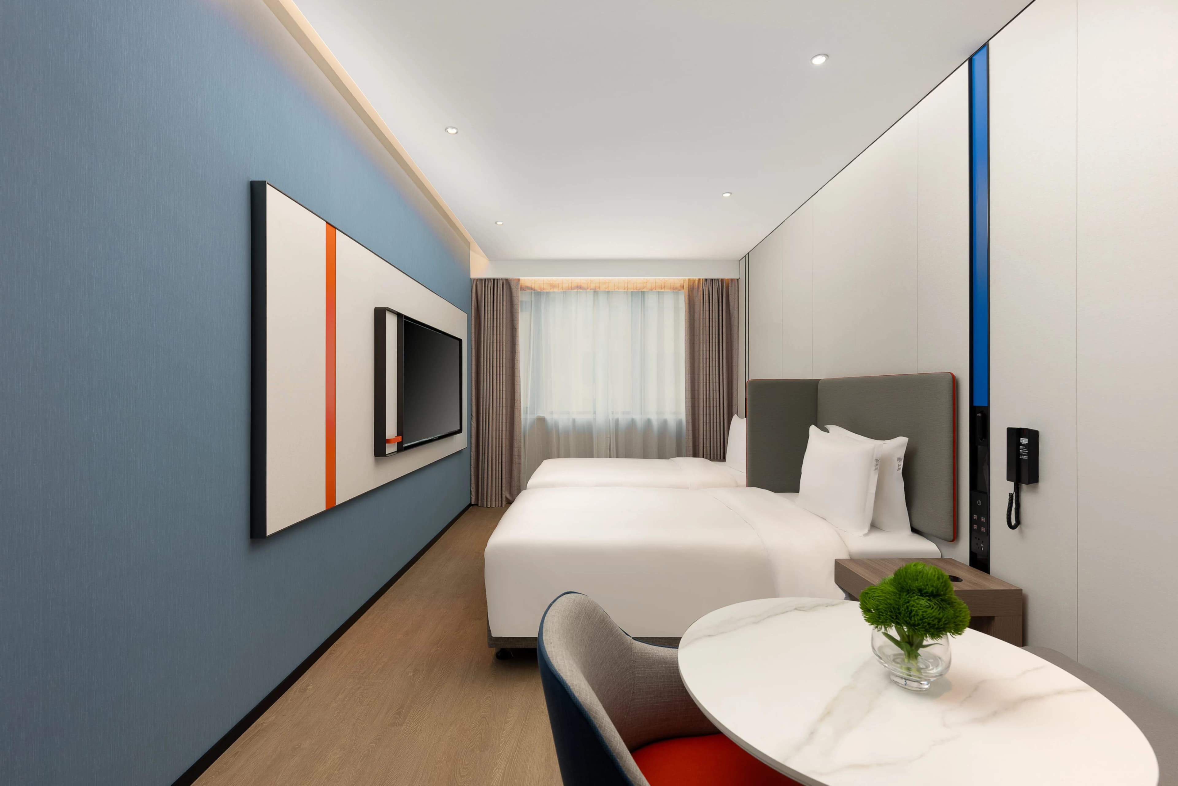 Holiday Inn Express Shanghai Jing'an Temple — 9