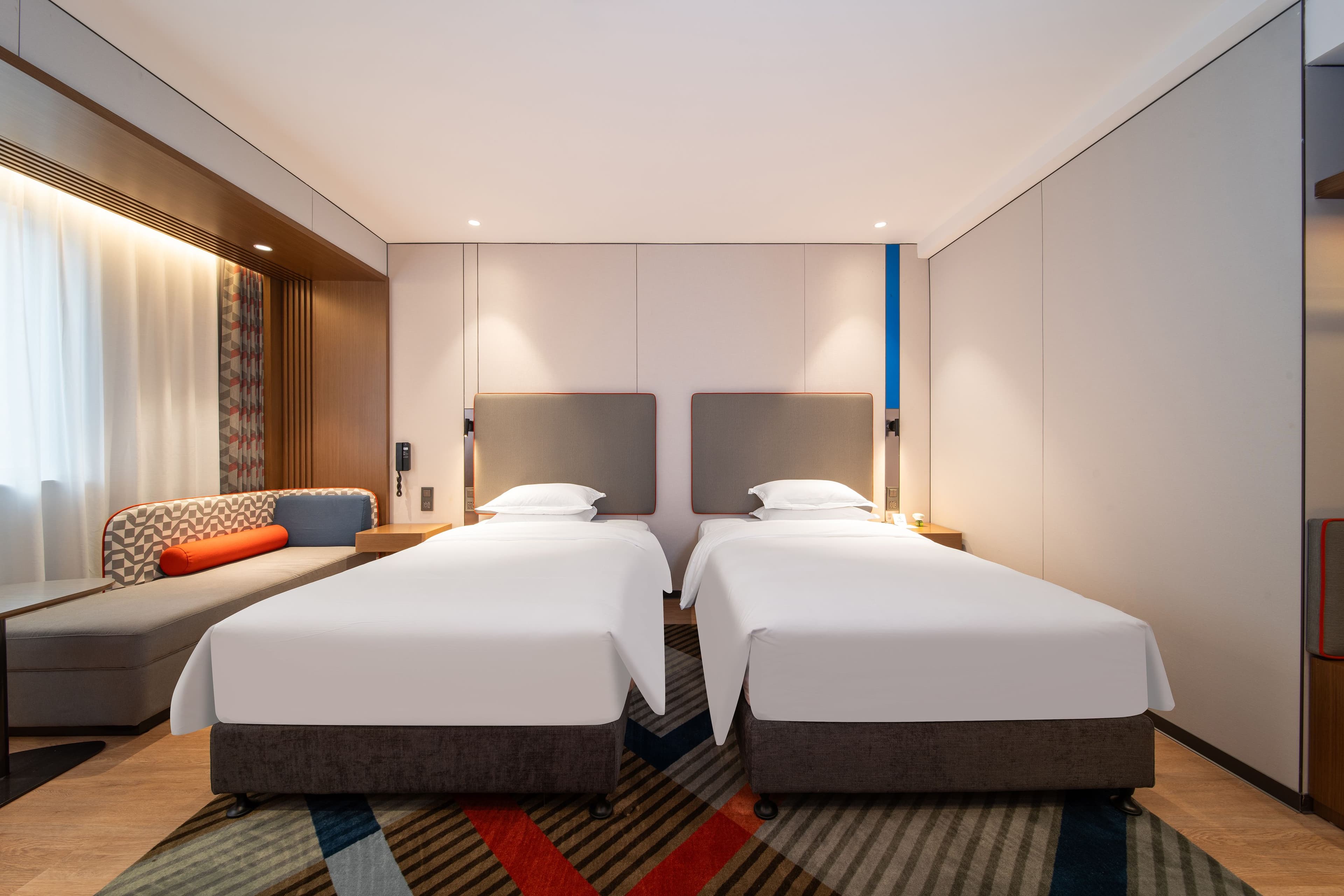 Holiday Inn Express Shanghai Pujiang Lianhang Road — 9