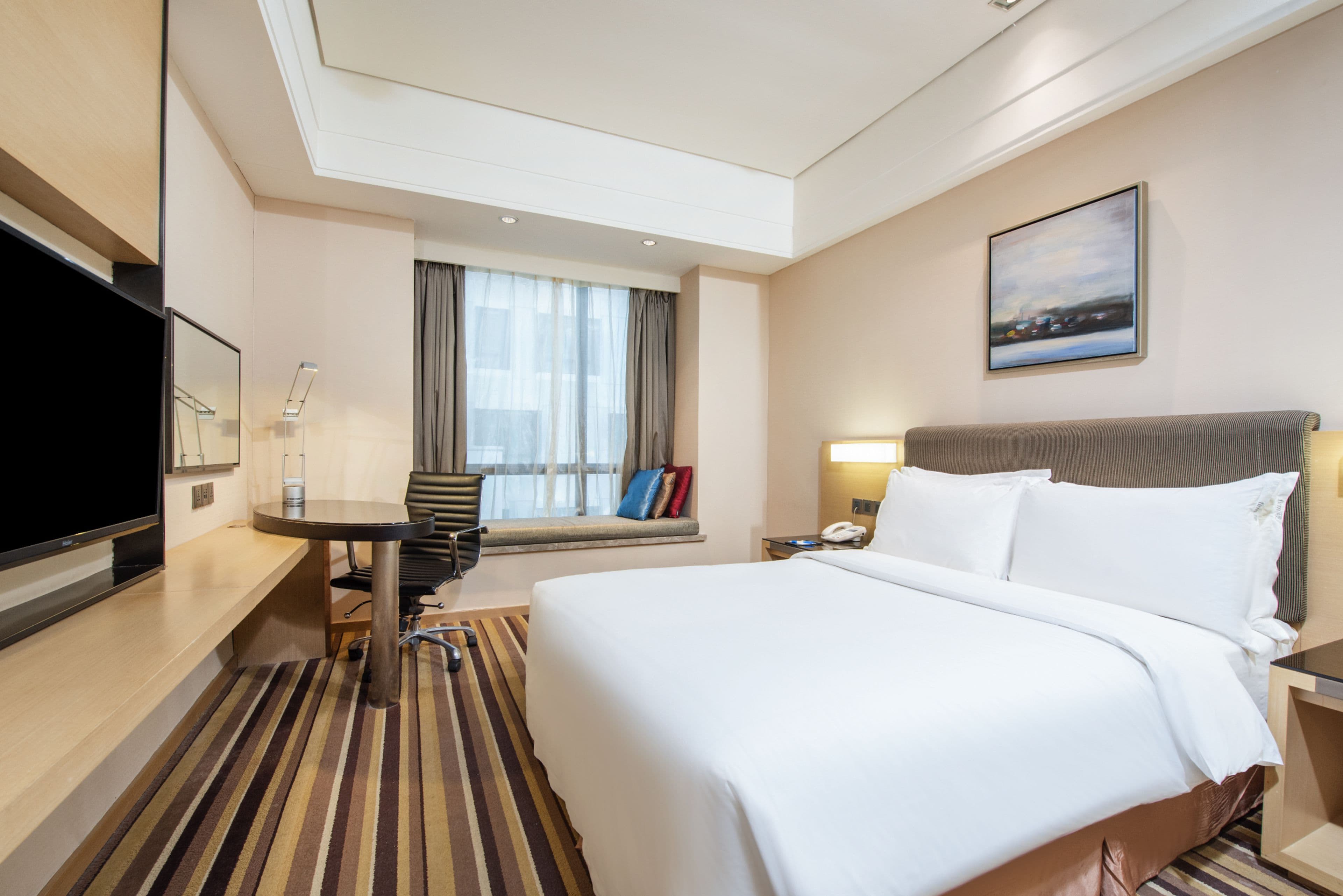 Holiday Inn Express Shenyang Golden Corridor — 4