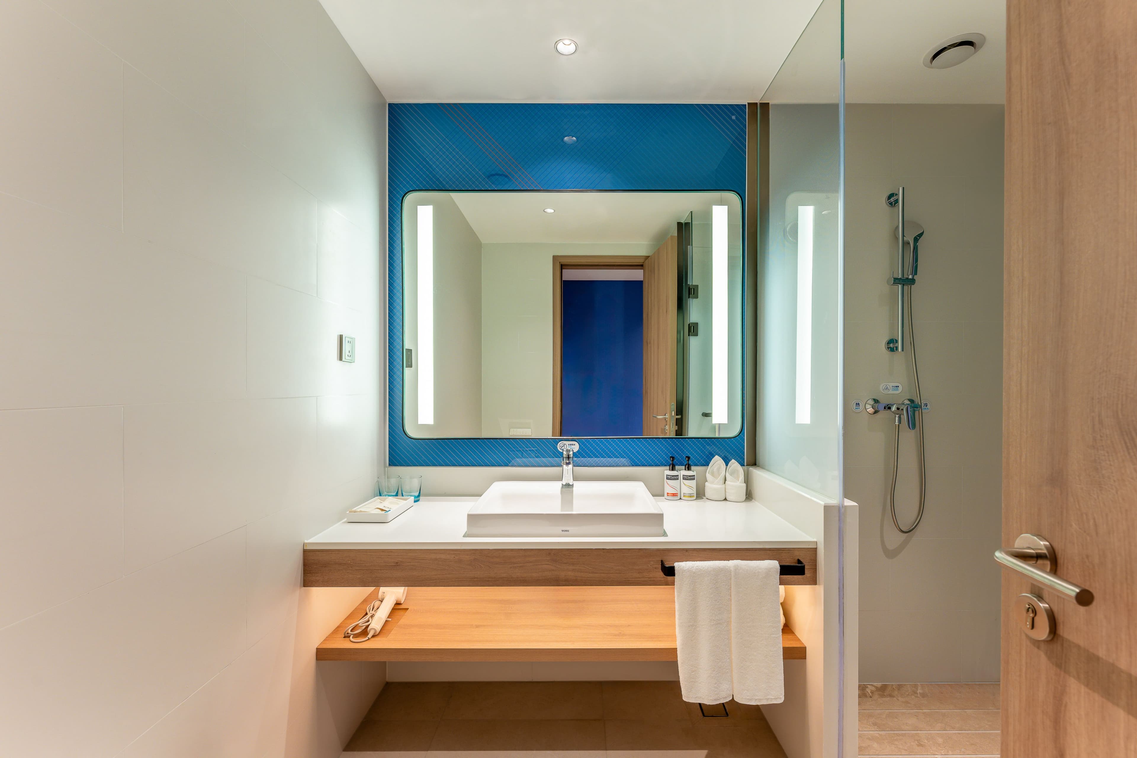 Holiday Inn Express Shenzhen Guangming - Image 5