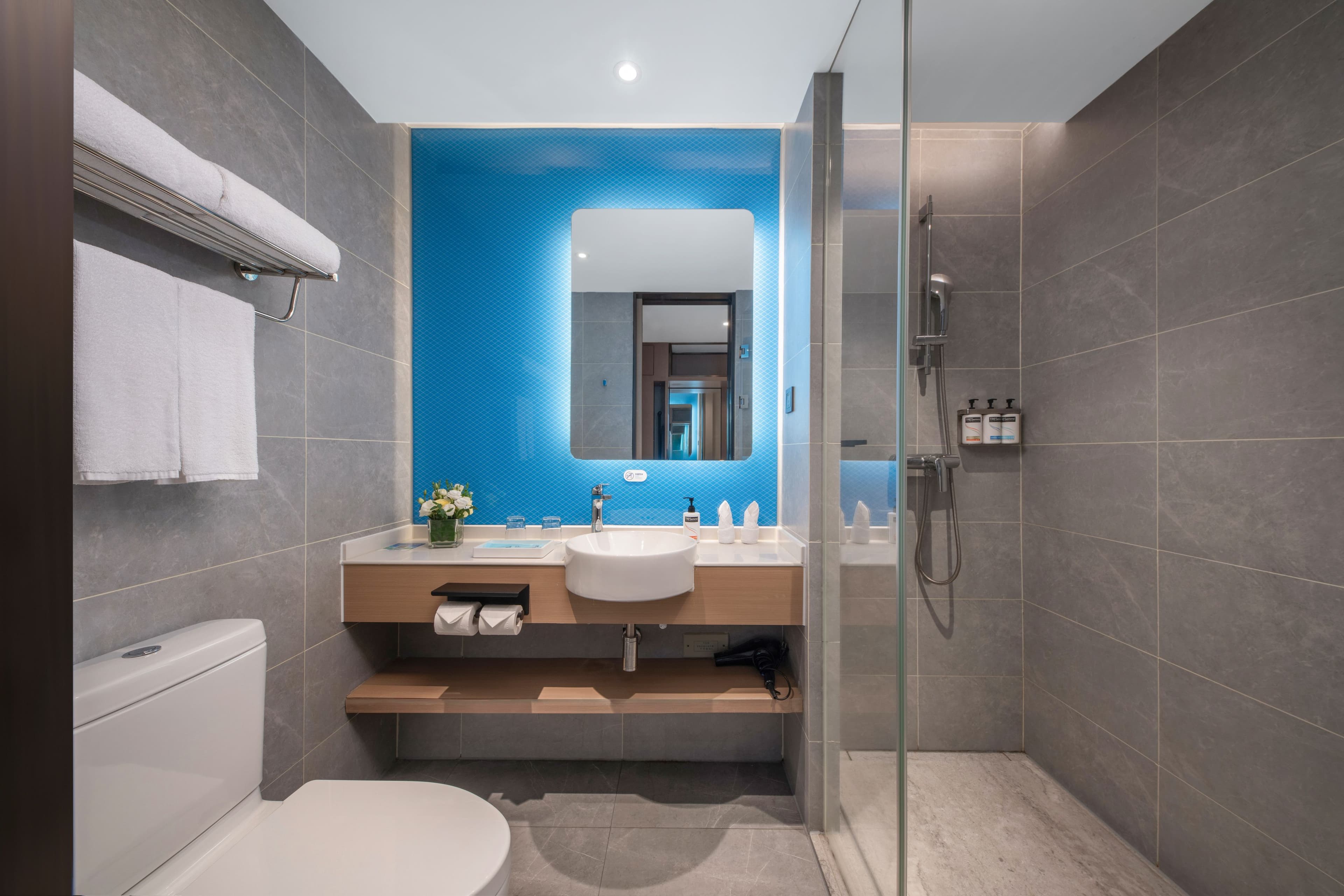 Holiday Inn Express Shenzhen Longhua — 12