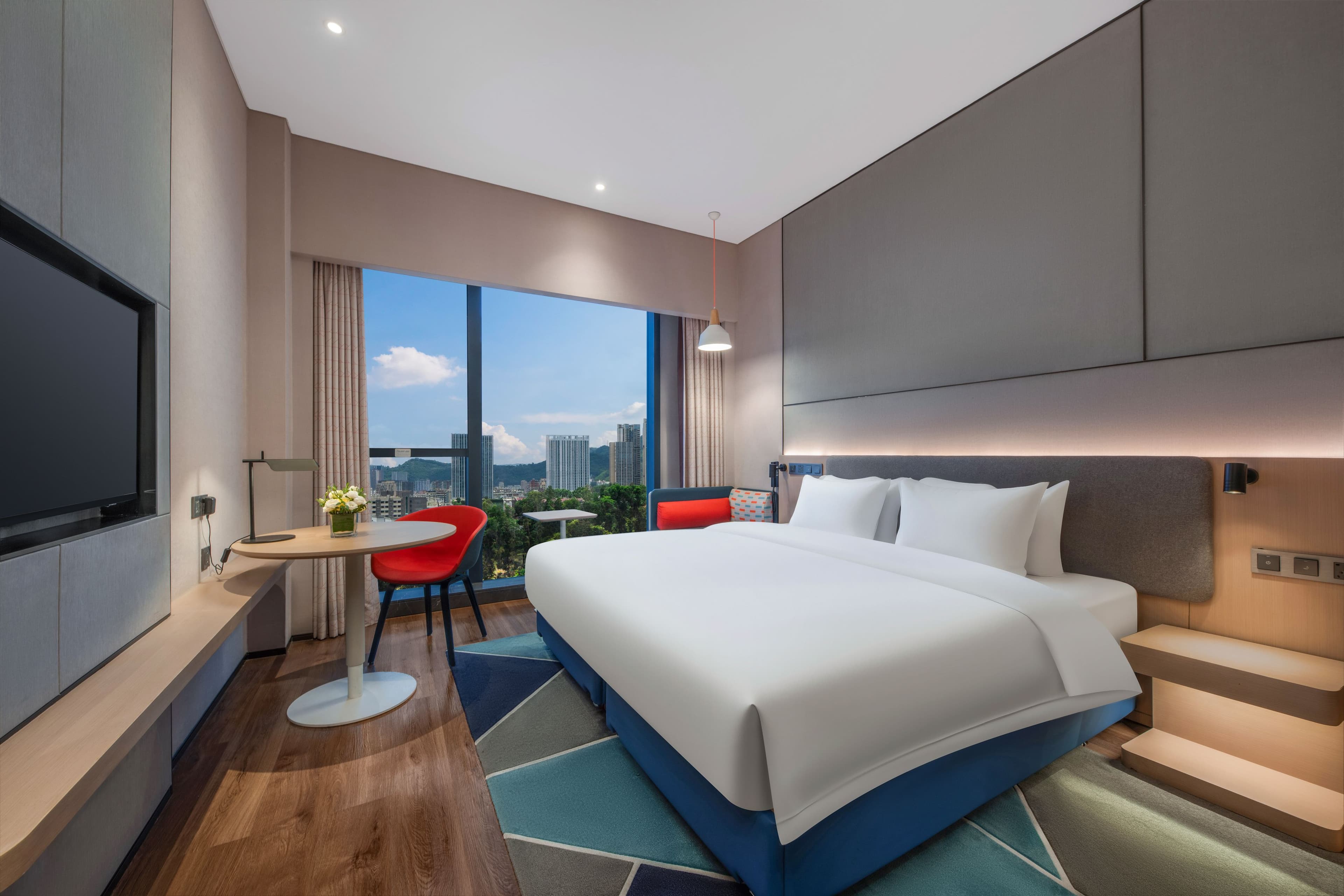 Holiday Inn Express Shenzhen Longhua — 13