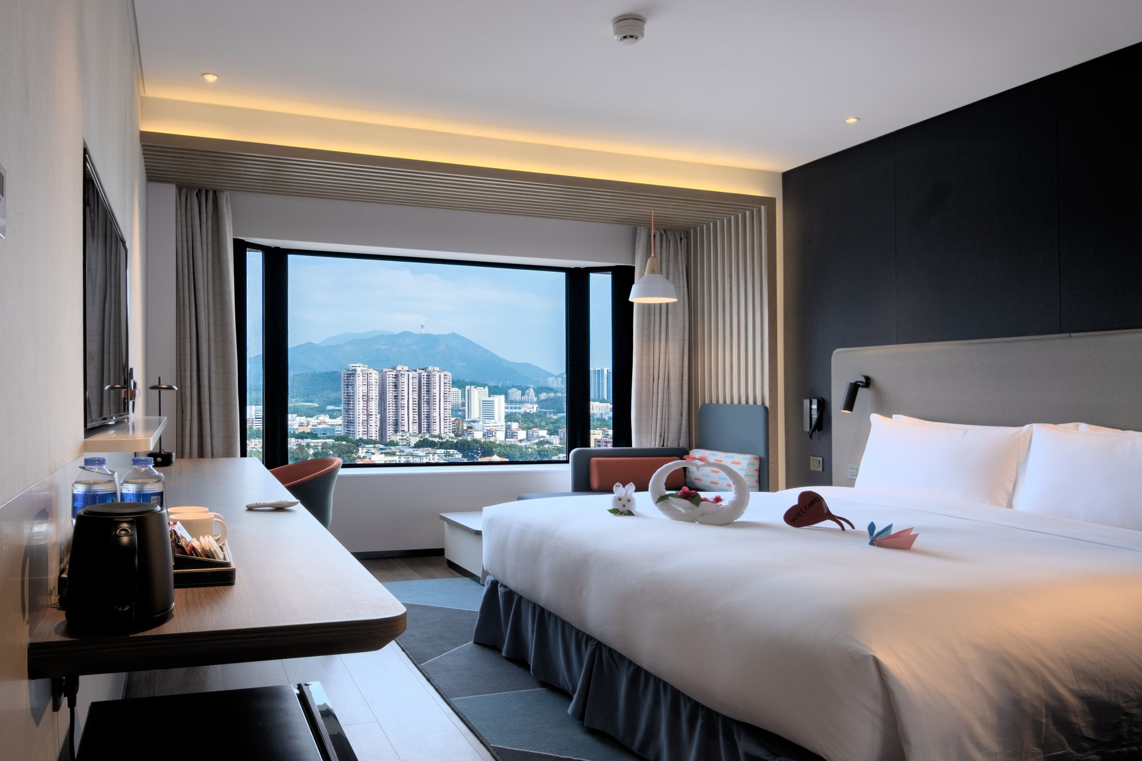 Holiday Inn Express Shenzhen Dongmen - Image 4