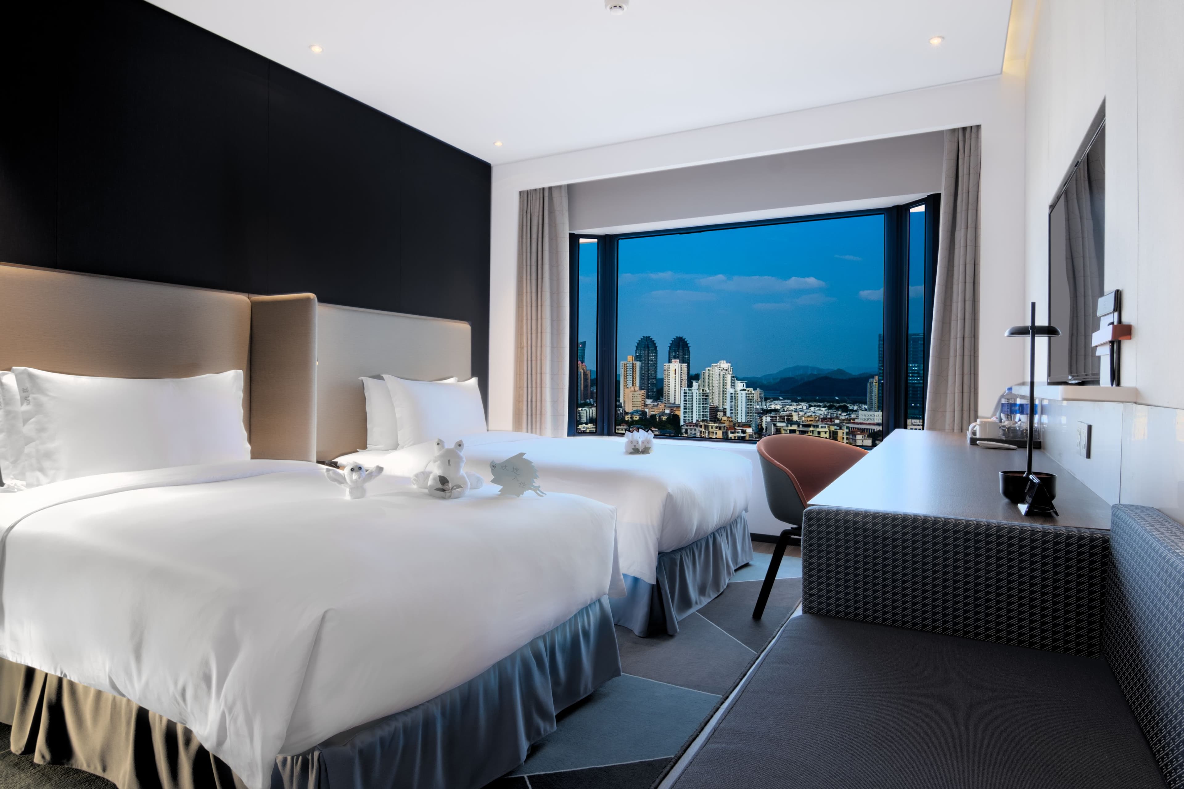 Holiday Inn Express Shenzhen Dongmen — 8