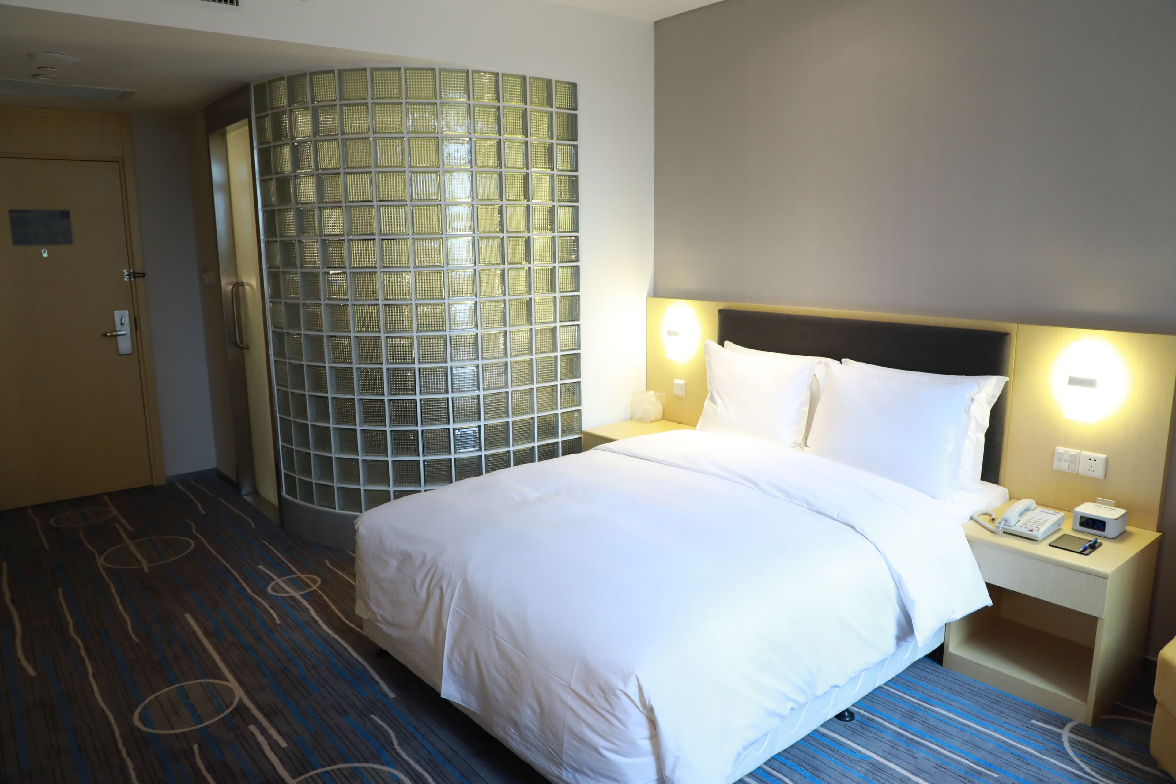 Holiday Inn Express Shijiazhuang Heping - Image 3