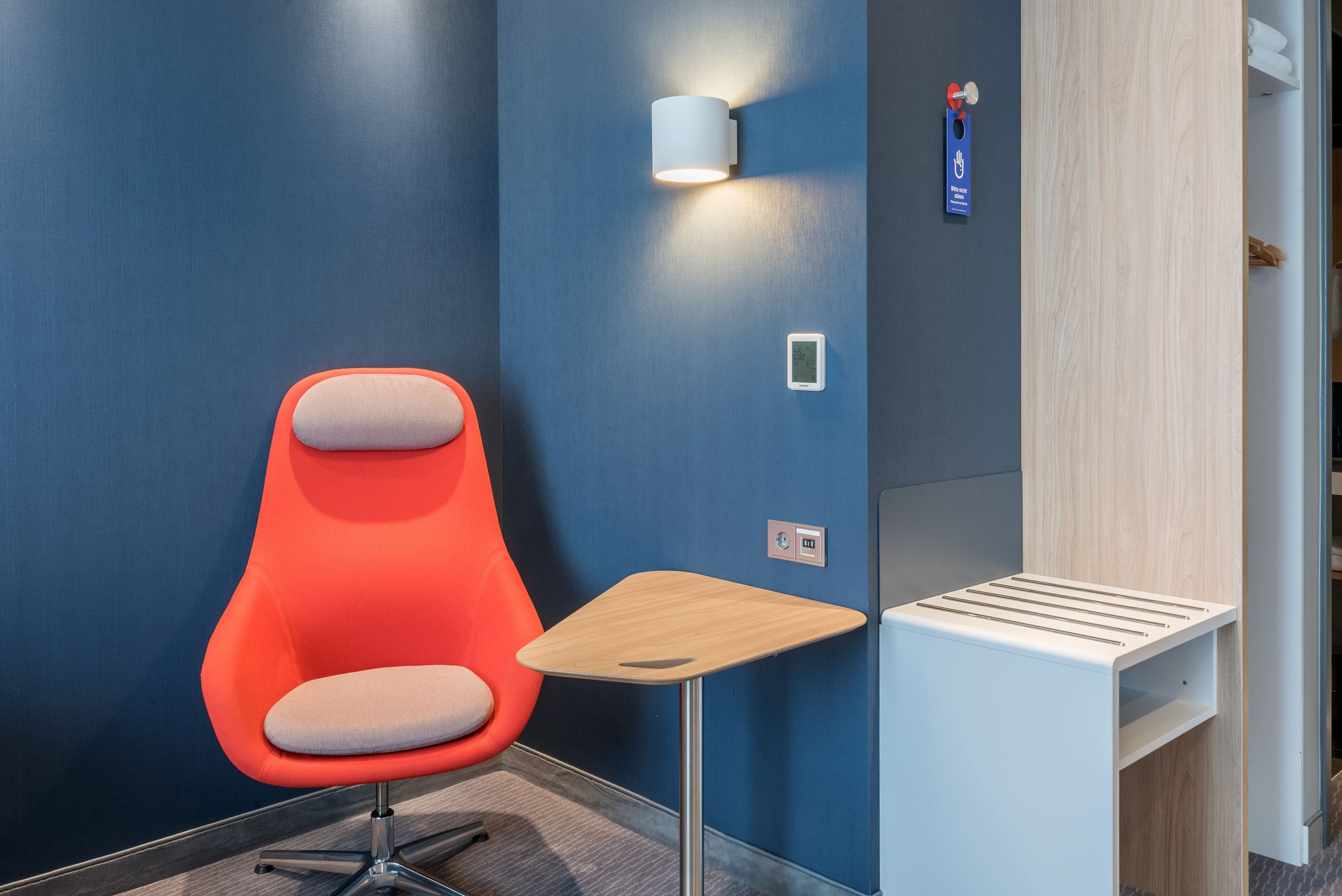 Holiday Inn Express Siegen - Image 3