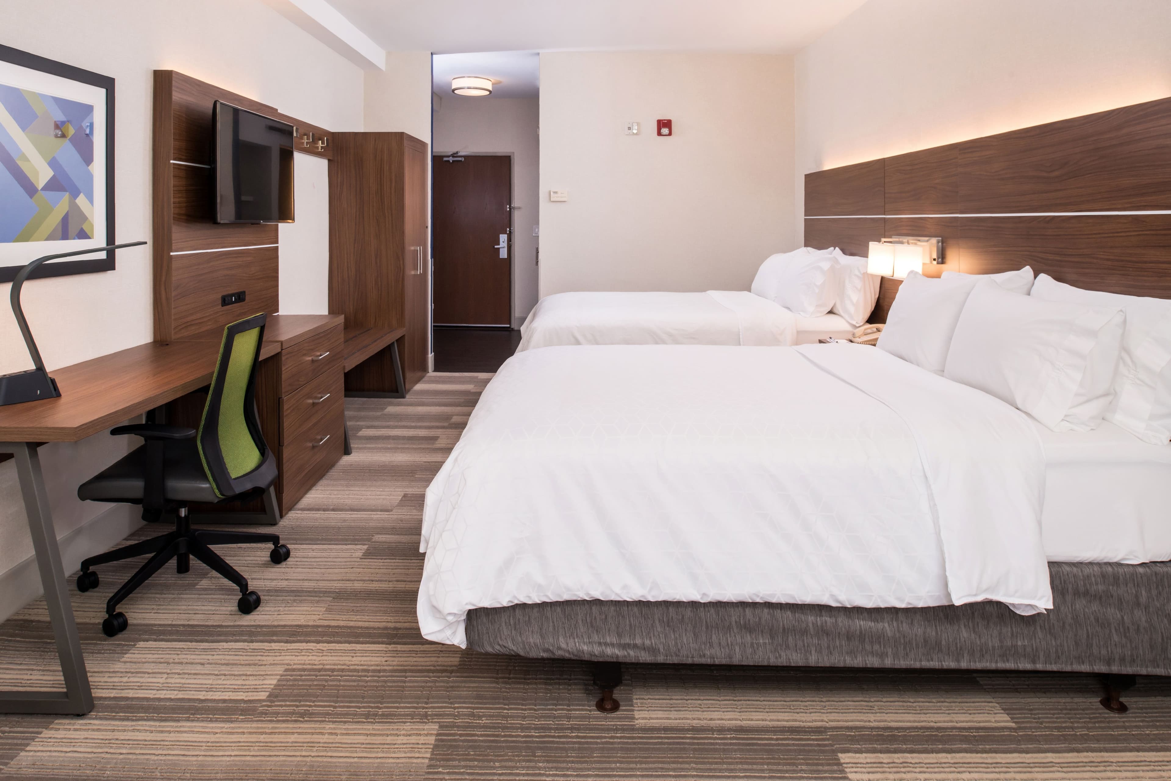 Holiday Inn Express Sierra Vista — 7