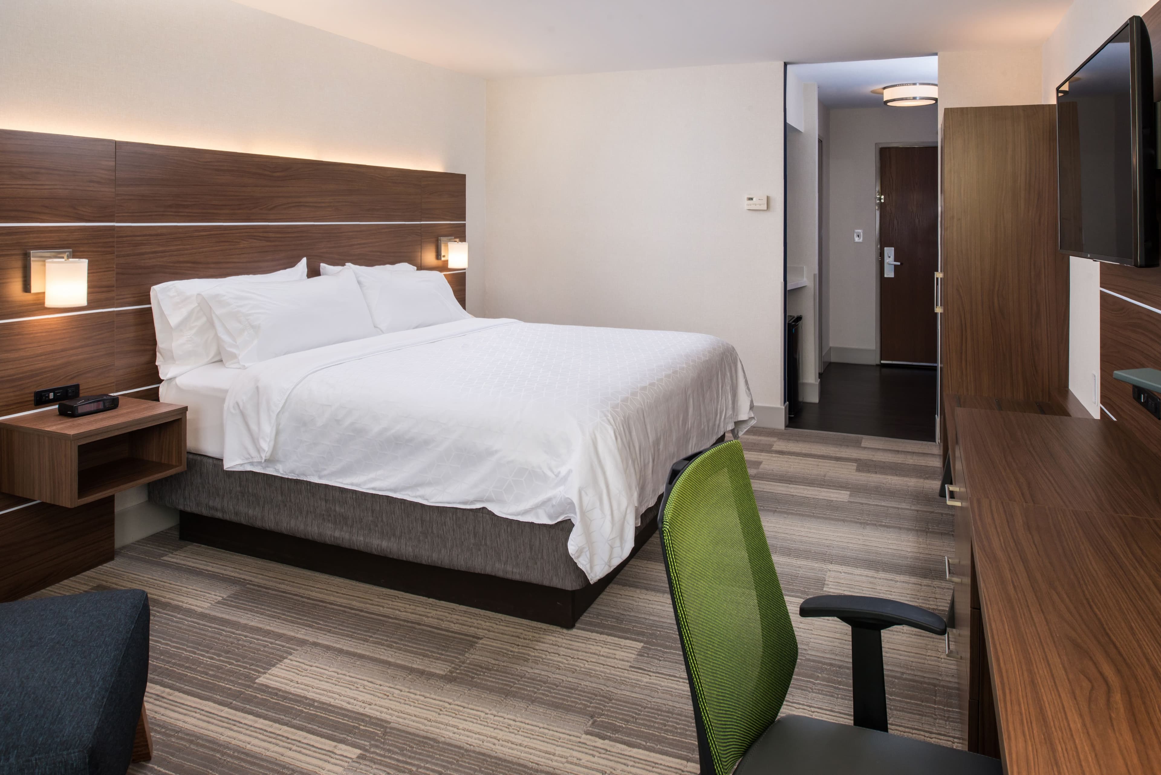 Holiday Inn Express Sierra Vista — 4