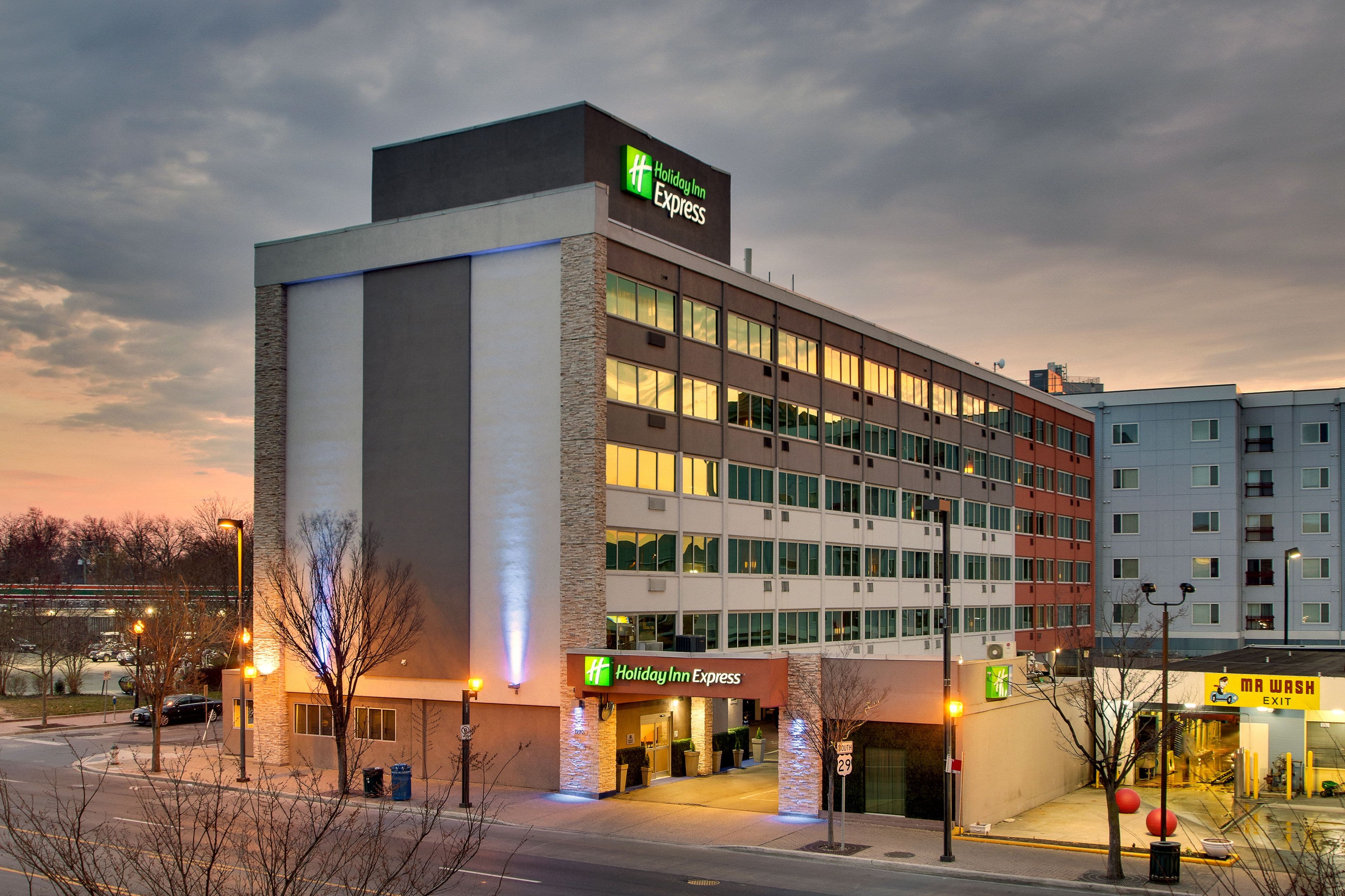 Holiday Inn Express Washington DC N-Silver Spring - Image 1