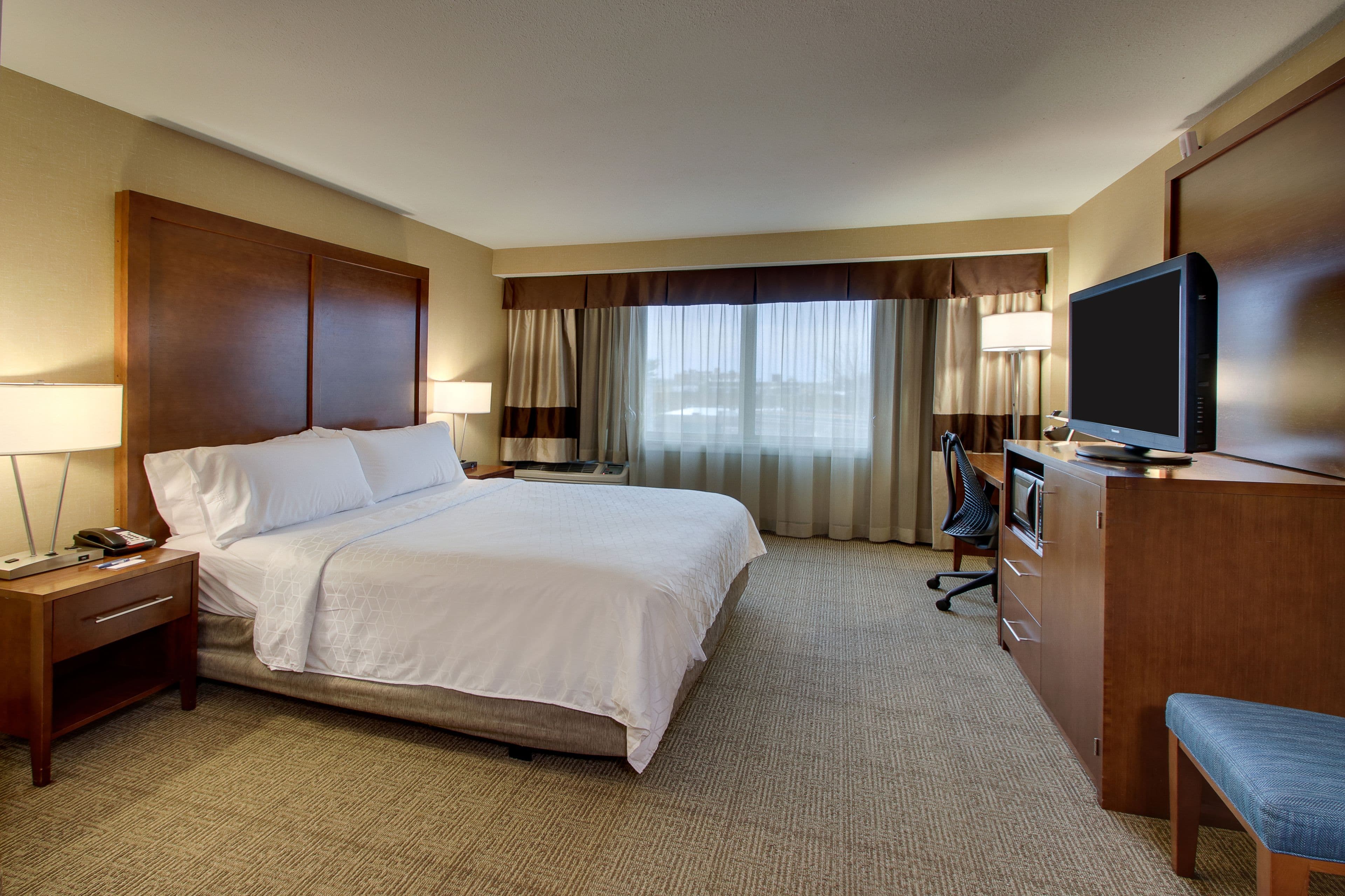 Holiday Inn Express Washington DC N-Silver Spring - Image 3