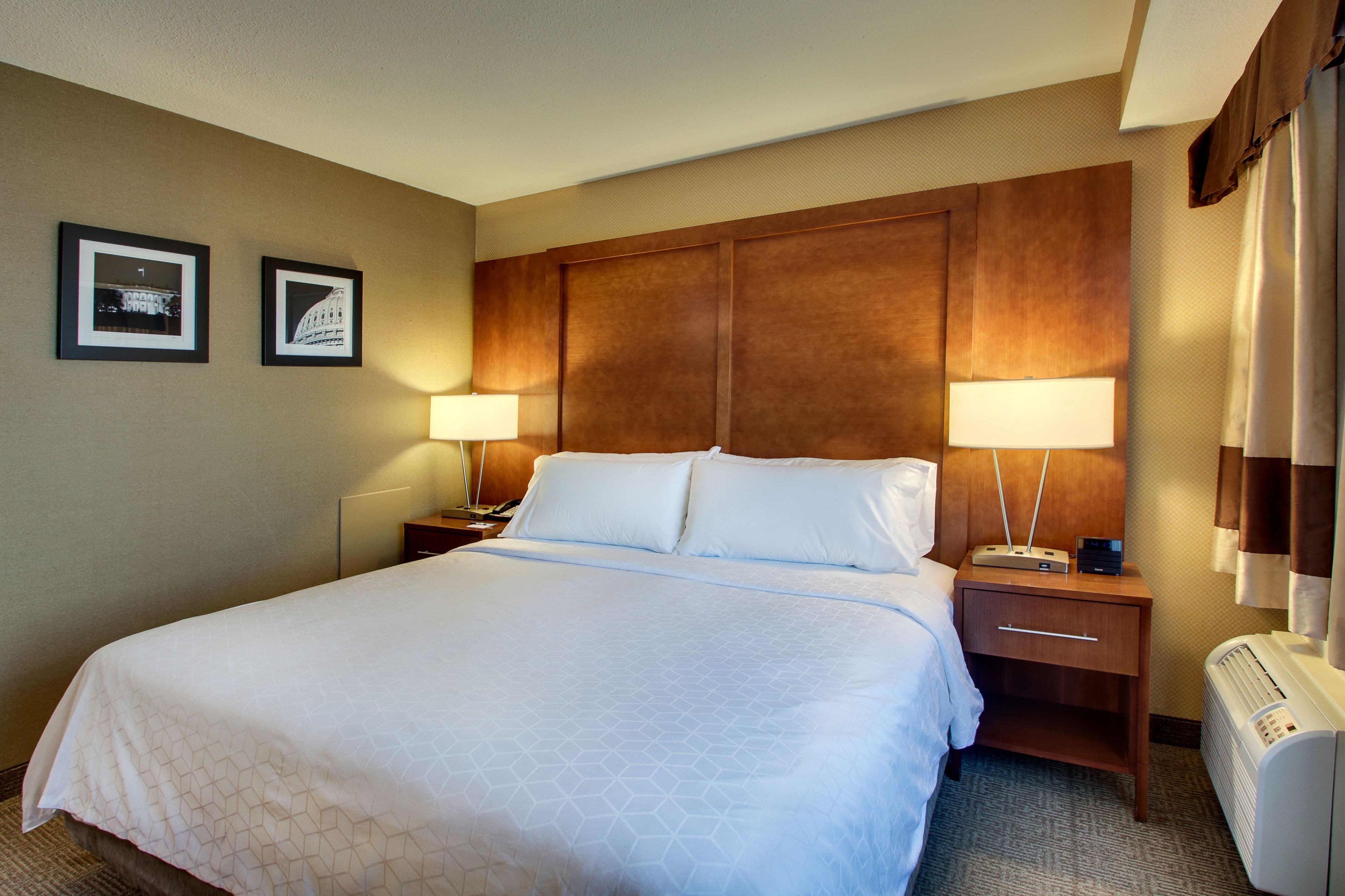 Holiday Inn Express Washington DC N-Silver Spring - Image 2