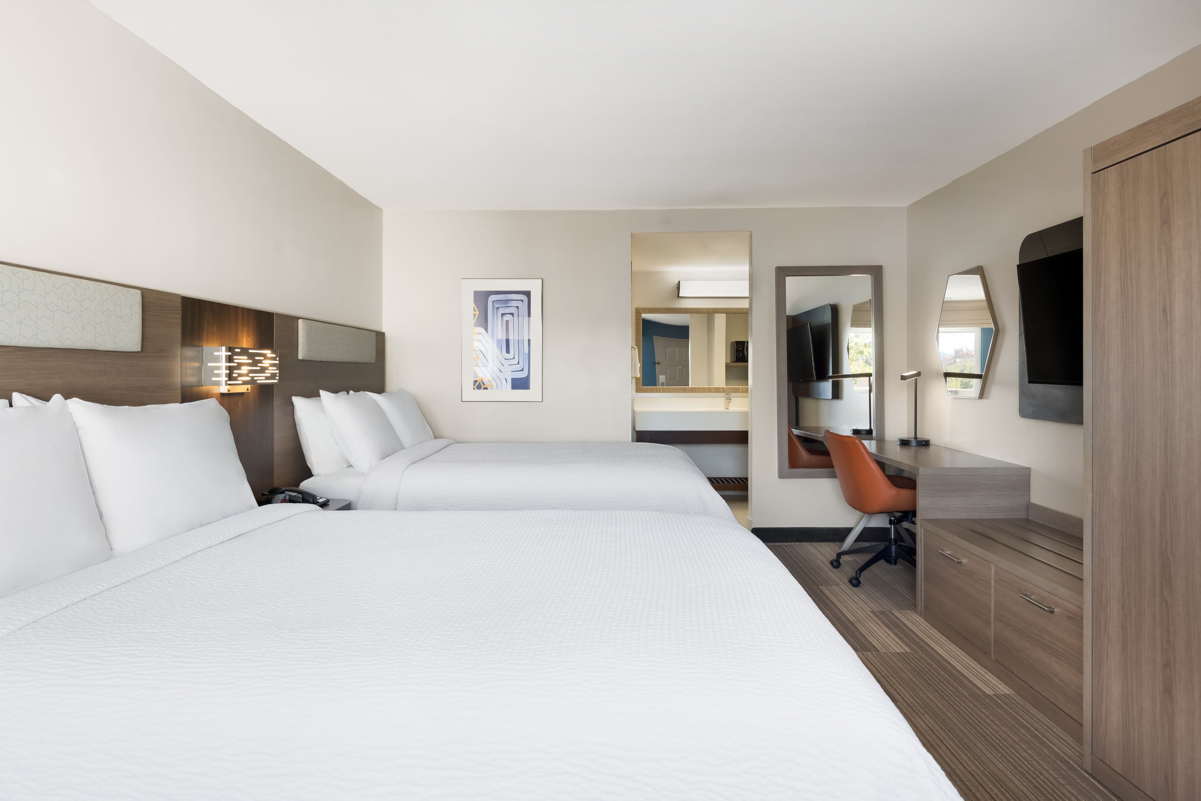 Holiday Inn Express Simi Valley — 19