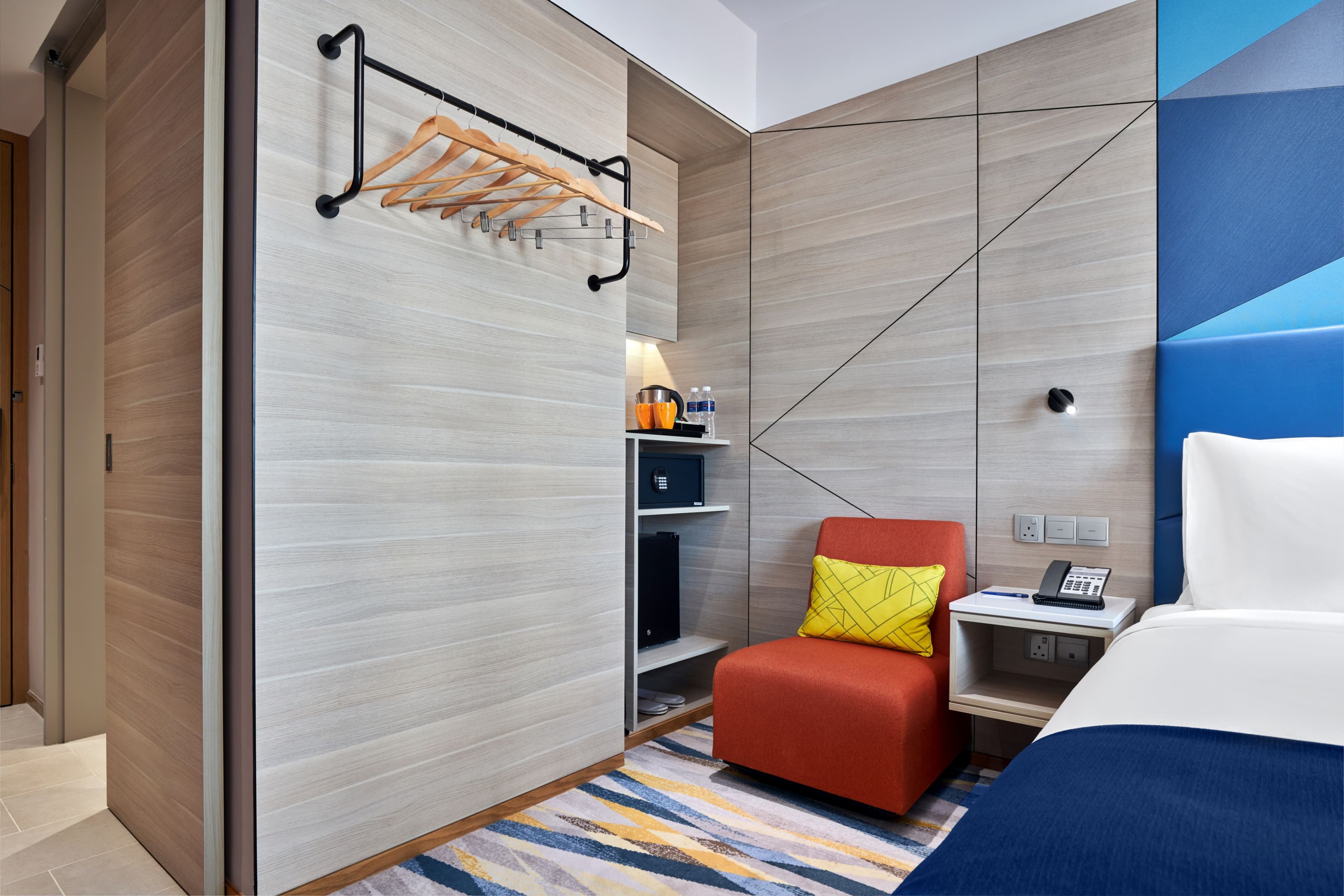 Holiday Inn Express Singapore Serangoon - Image 5
